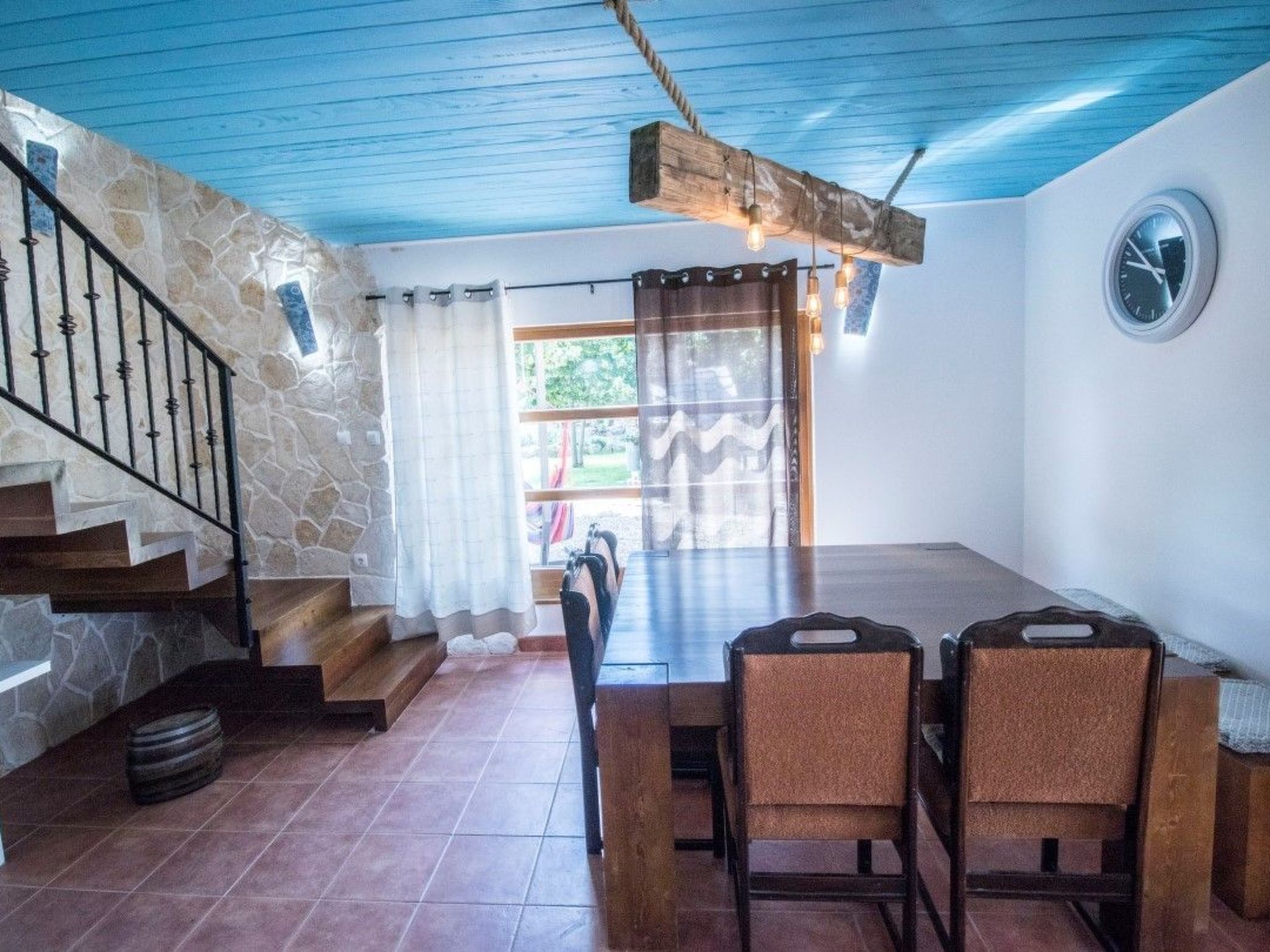 Villa Ni-Sa mit Privatpool für 11 Personen-Drinnen