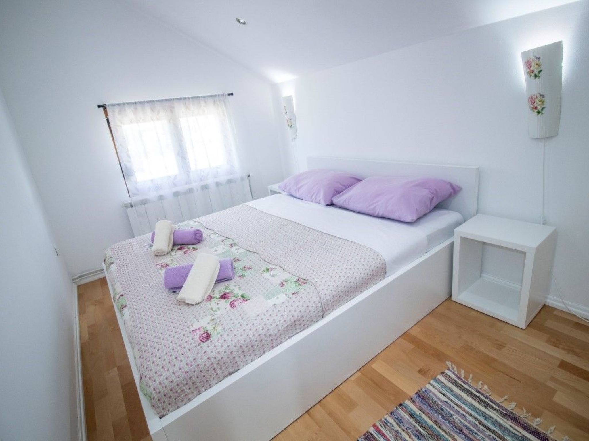 Villa Ni-Sa mit Privatpool für 11 Personen-Drinnen