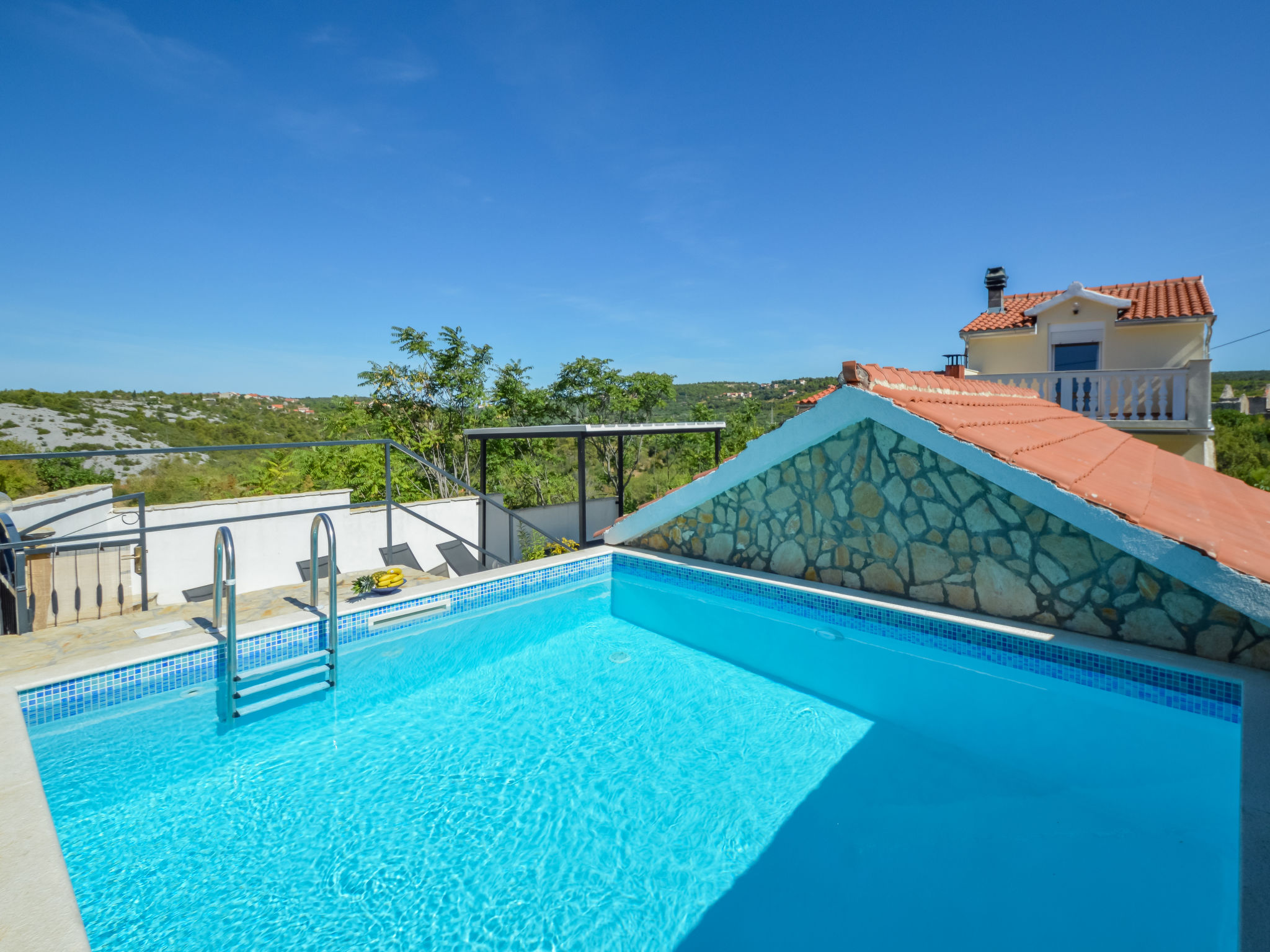 Vakantiehuis Aurora met privézwembad in rustig Skradin, Kroatië - foto 12