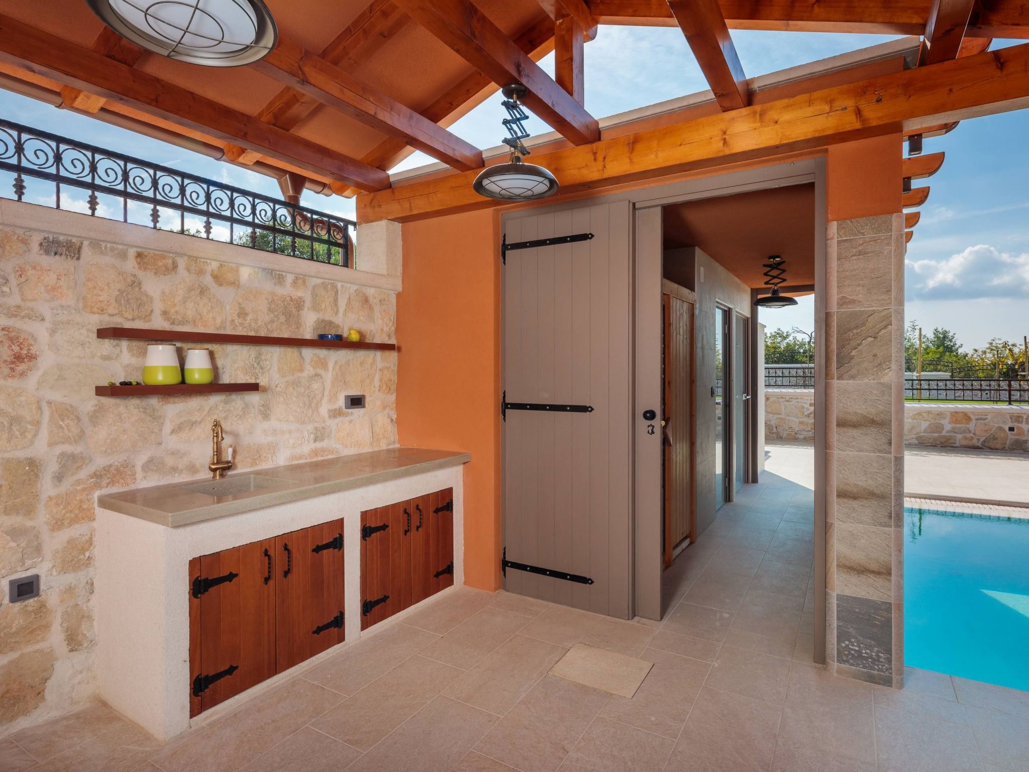 Die Höfe der Villa Ivan-Image-tags.info