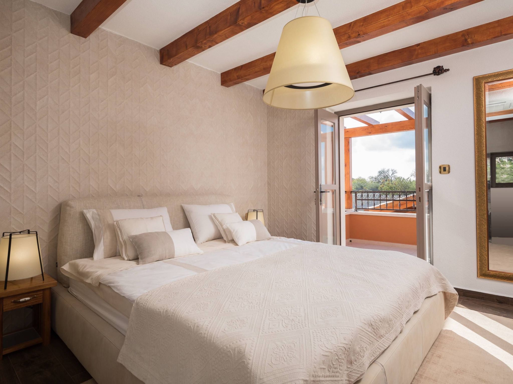 Die Höfe der Villa Ivan-Image-tags.info