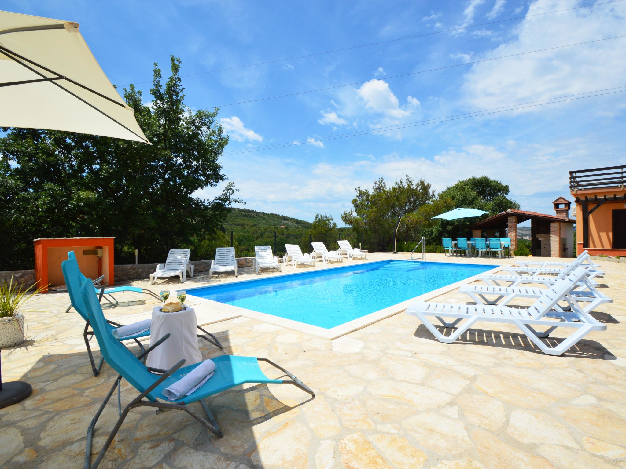 Vakantiehuis met zwembad in Bilice (Kroatië) voor 3 personen