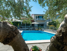 Vrijstaande woning Otavia met privézwembad bij Šibenik en Prokljansko meer - thumbnail 3