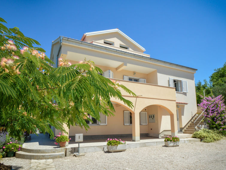 Search and Stay destination Bilice, Šibensko-kninska županija - Croatia from AU$ 412. Katenas