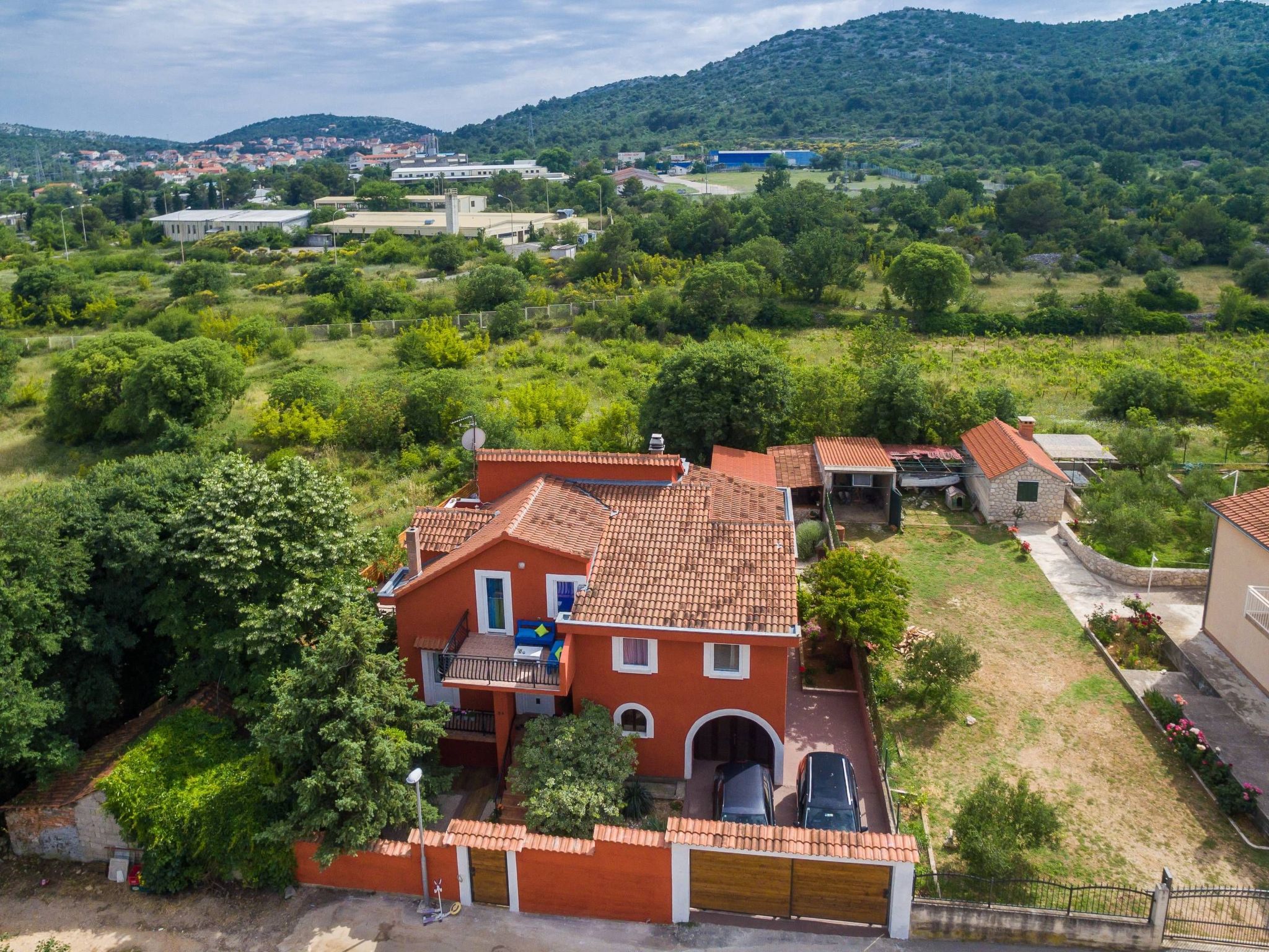 Providenca-Image-tags.info