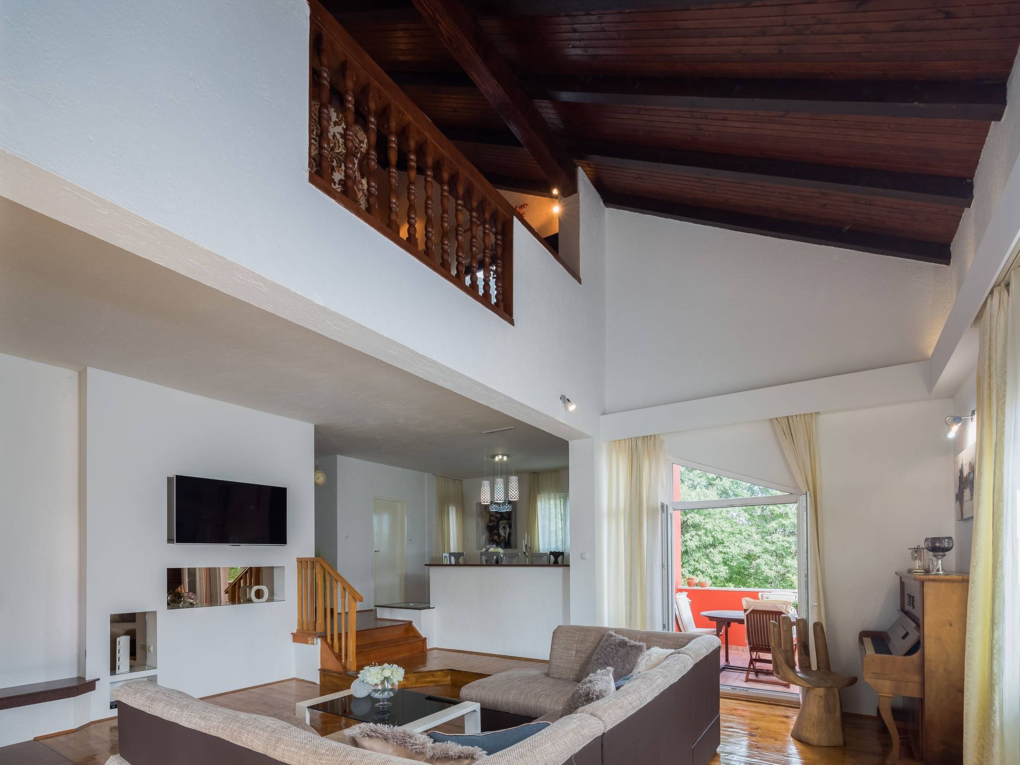 Providenca-Image-tags.info