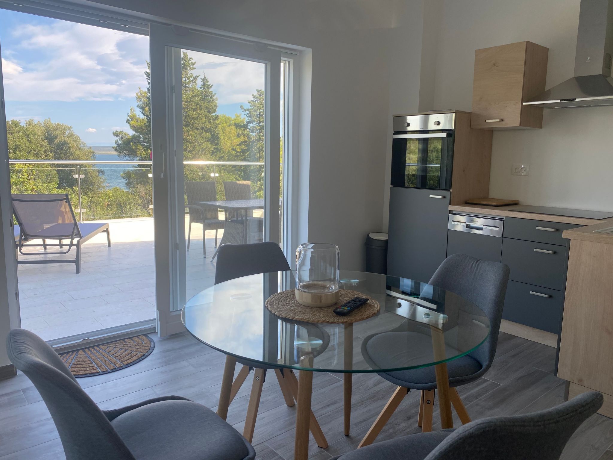 Appartment mit Pool-Binnen