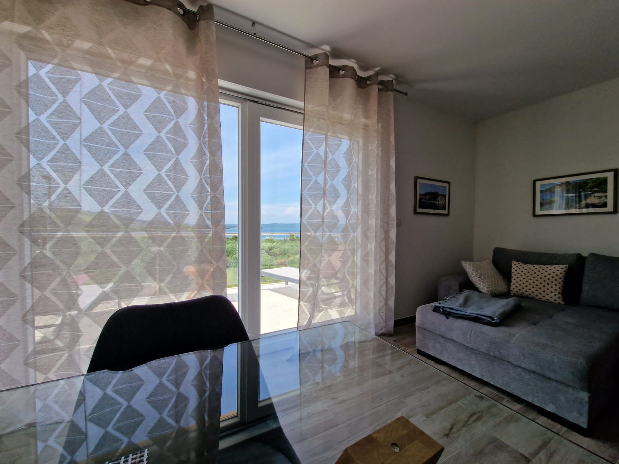 Großes Ferienhaus zur alleinigen Nutzung mit Pool-Binnen