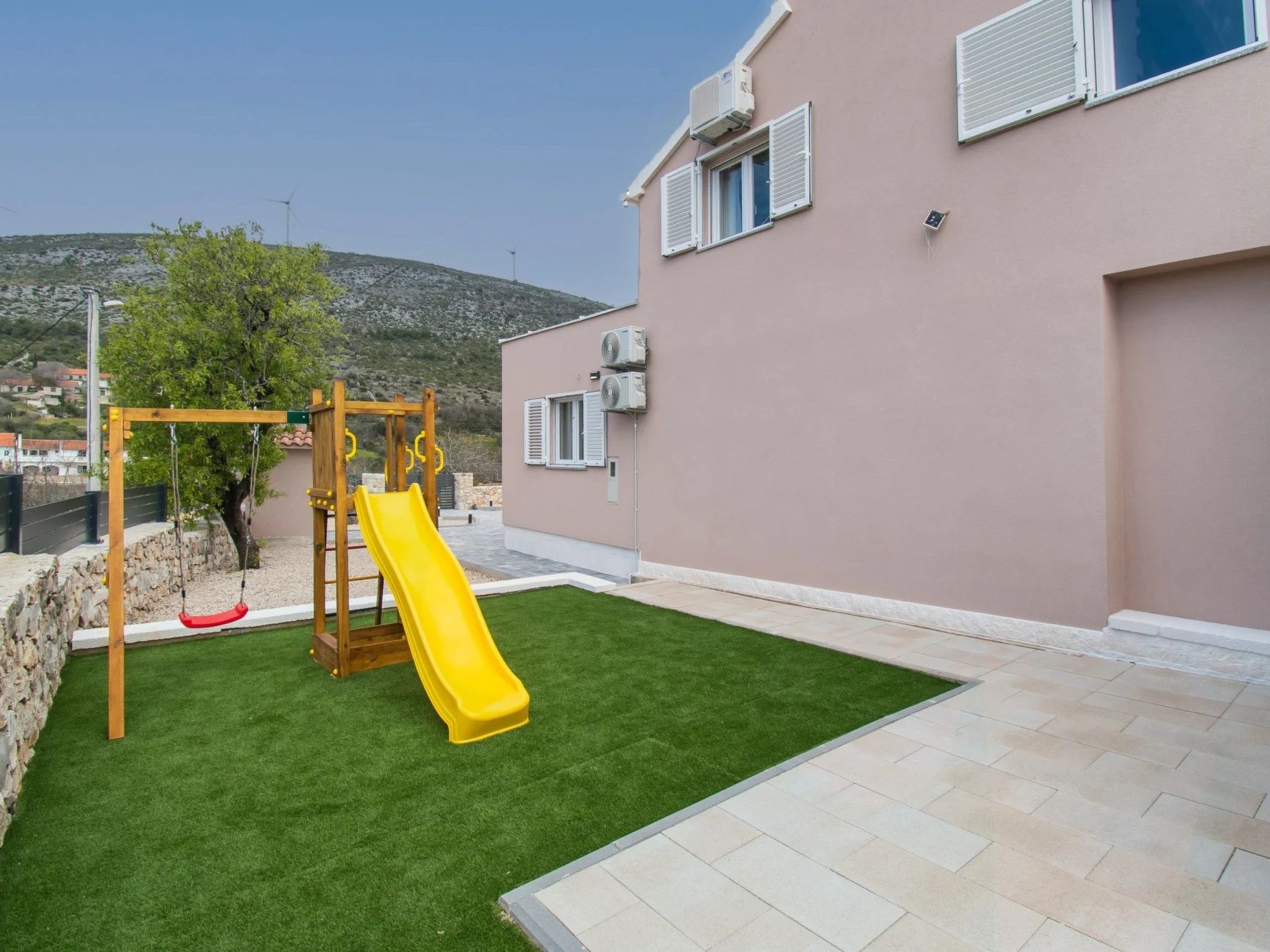 Villa Natura Piedra bei Sibenik-Drinnen