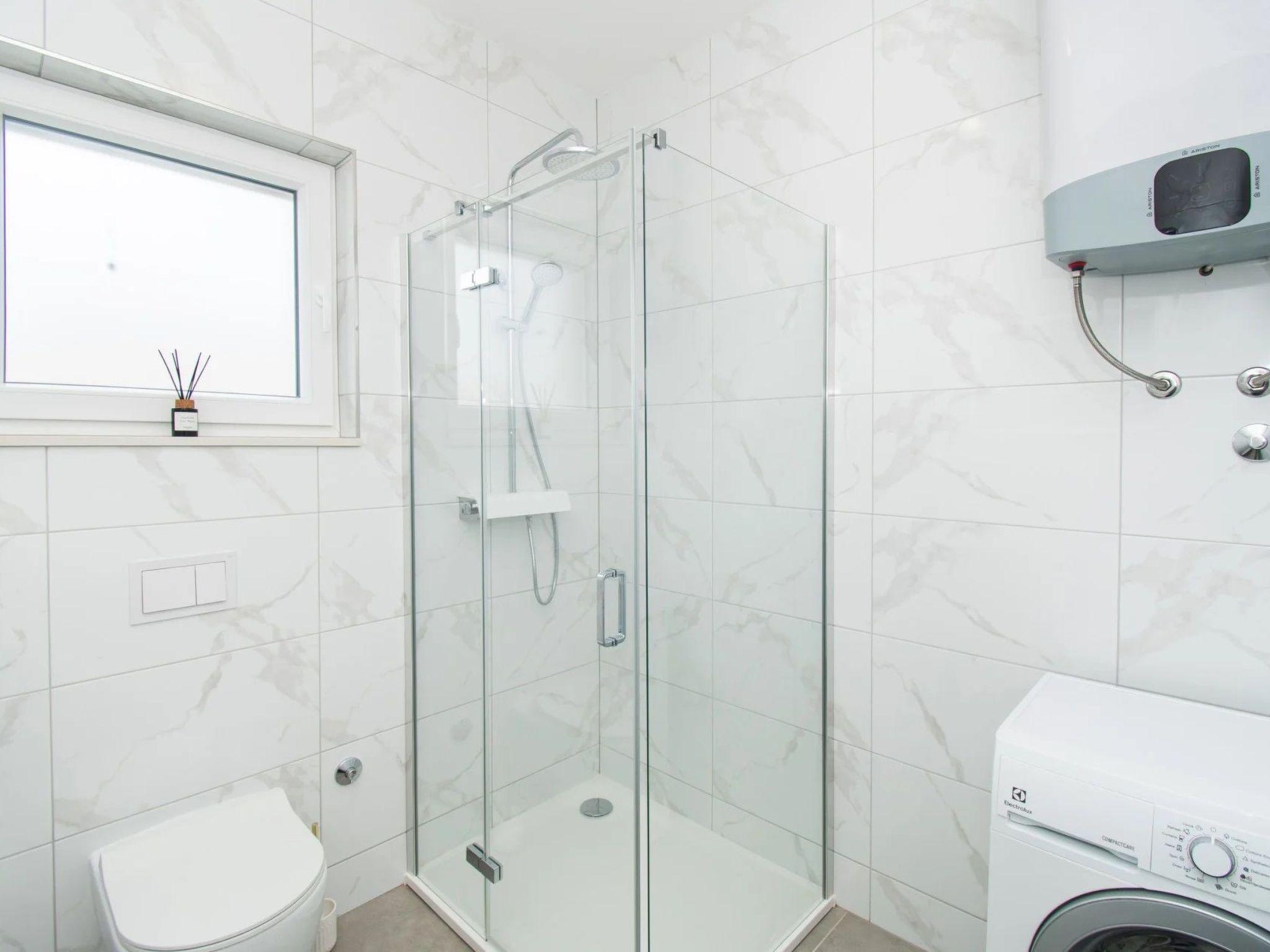 Villa Natura Piedra bei Sibenik-Drinnen