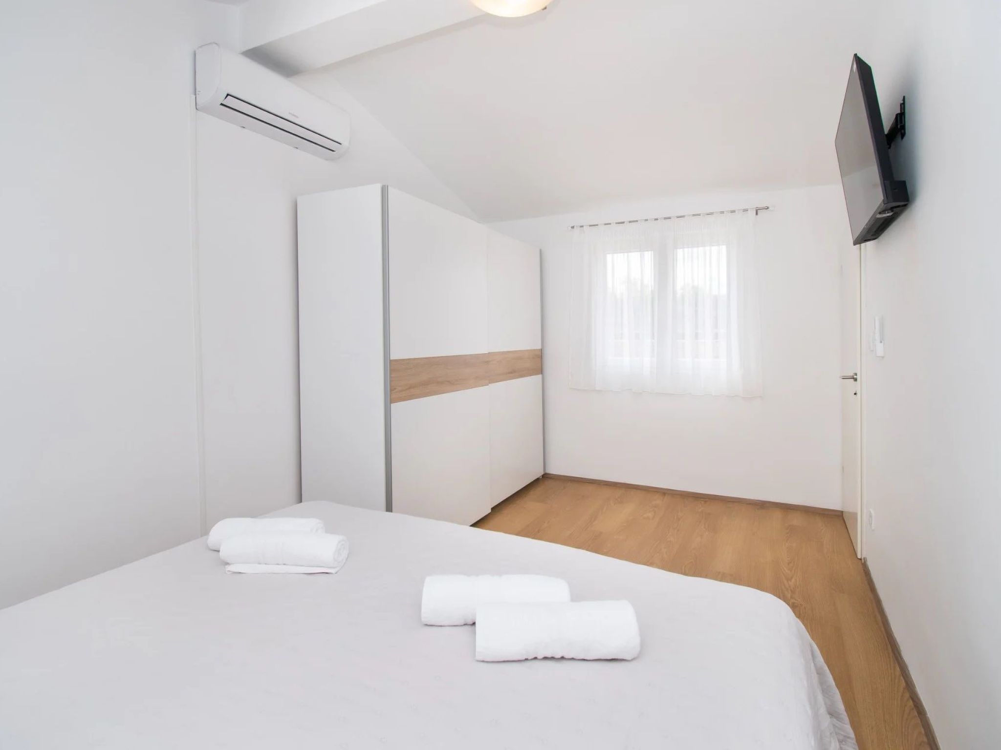 Villa Natura Piedra bei Sibenik-Drinnen