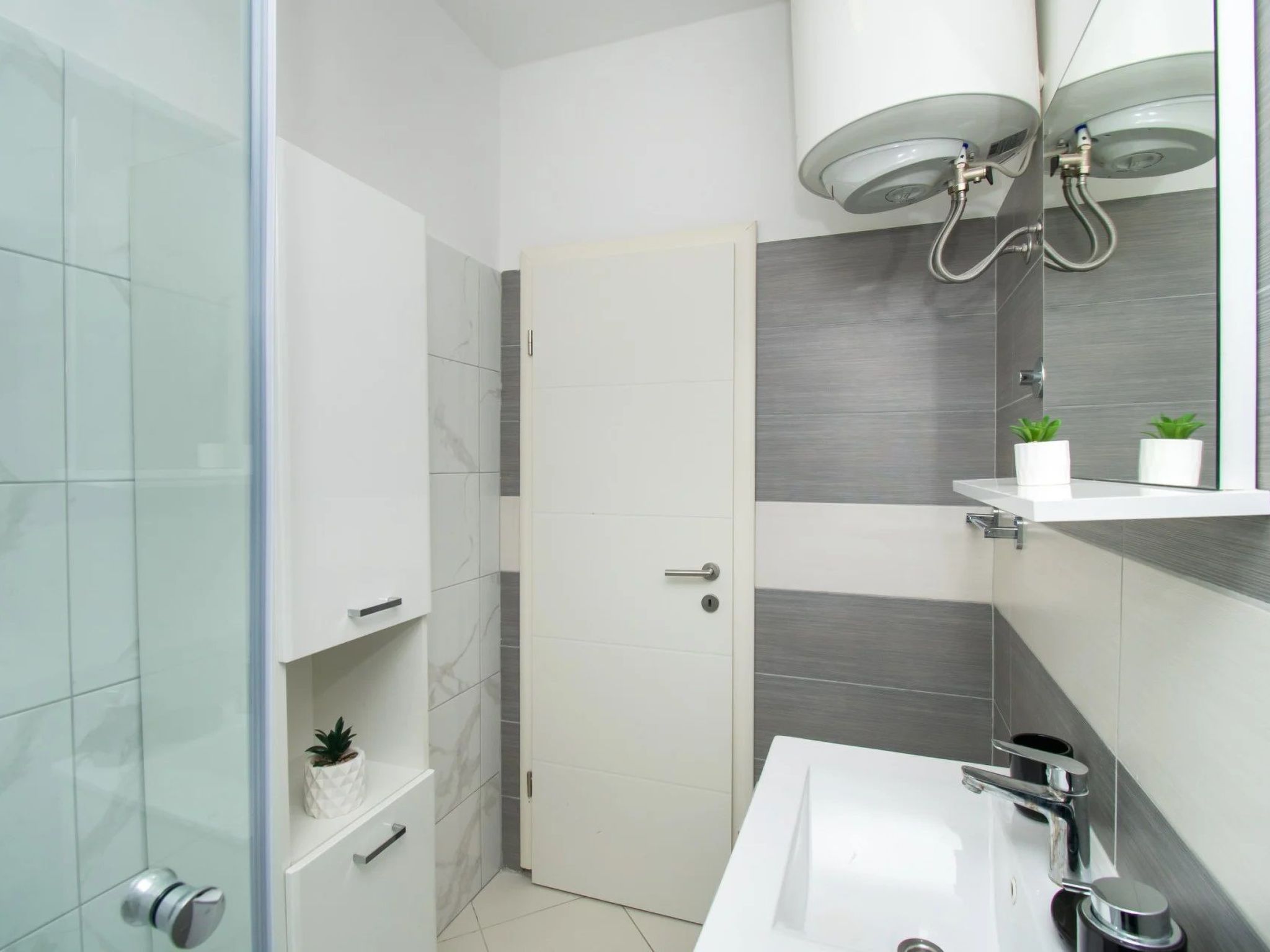 Villa Natura Piedra bei Sibenik-Drinnen