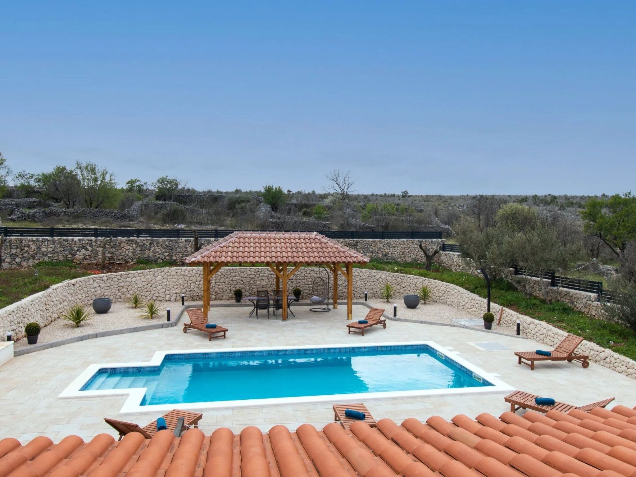 Villa Natura Piedra bei Sibenik-Drinnen