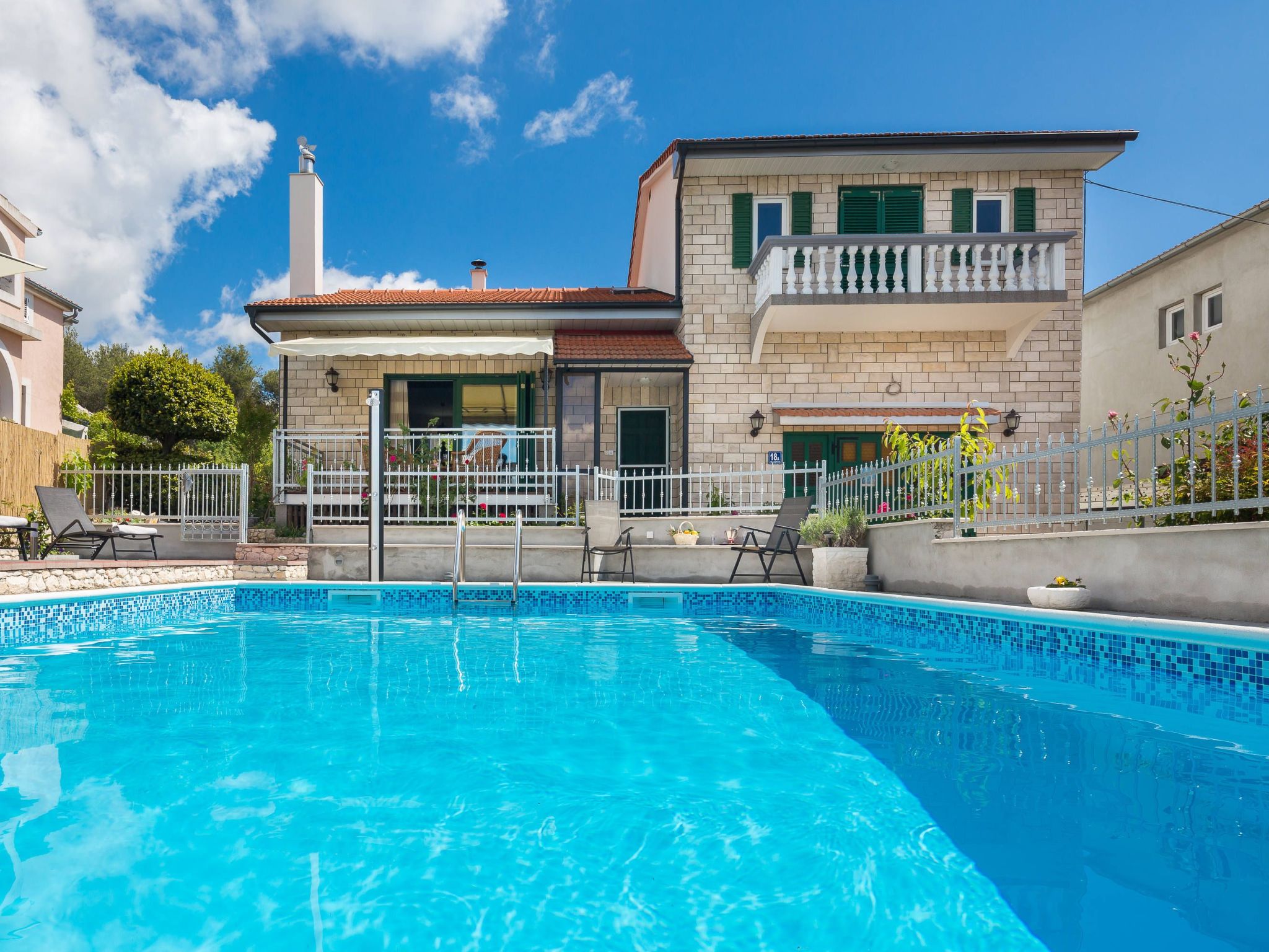 Vakantiehuis met privé zwembad in Bilice (Kroatië) voor 6 personen