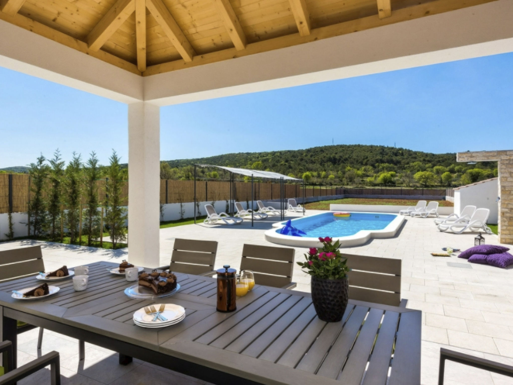 Villa Juhuhu in Dubrava kod Sibenik-Inside