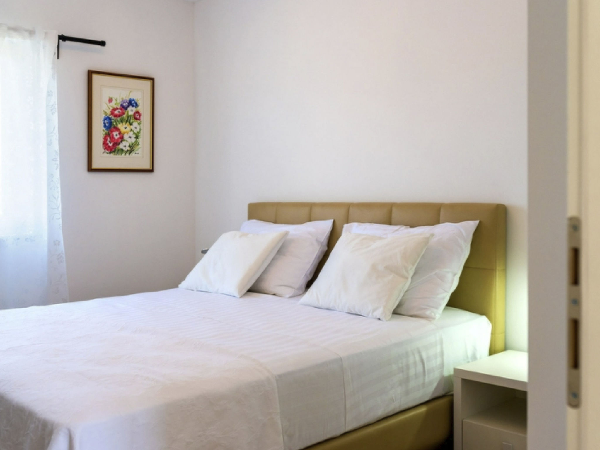 Villa Juhuhu in Dubrava kod Sibenik-Inside