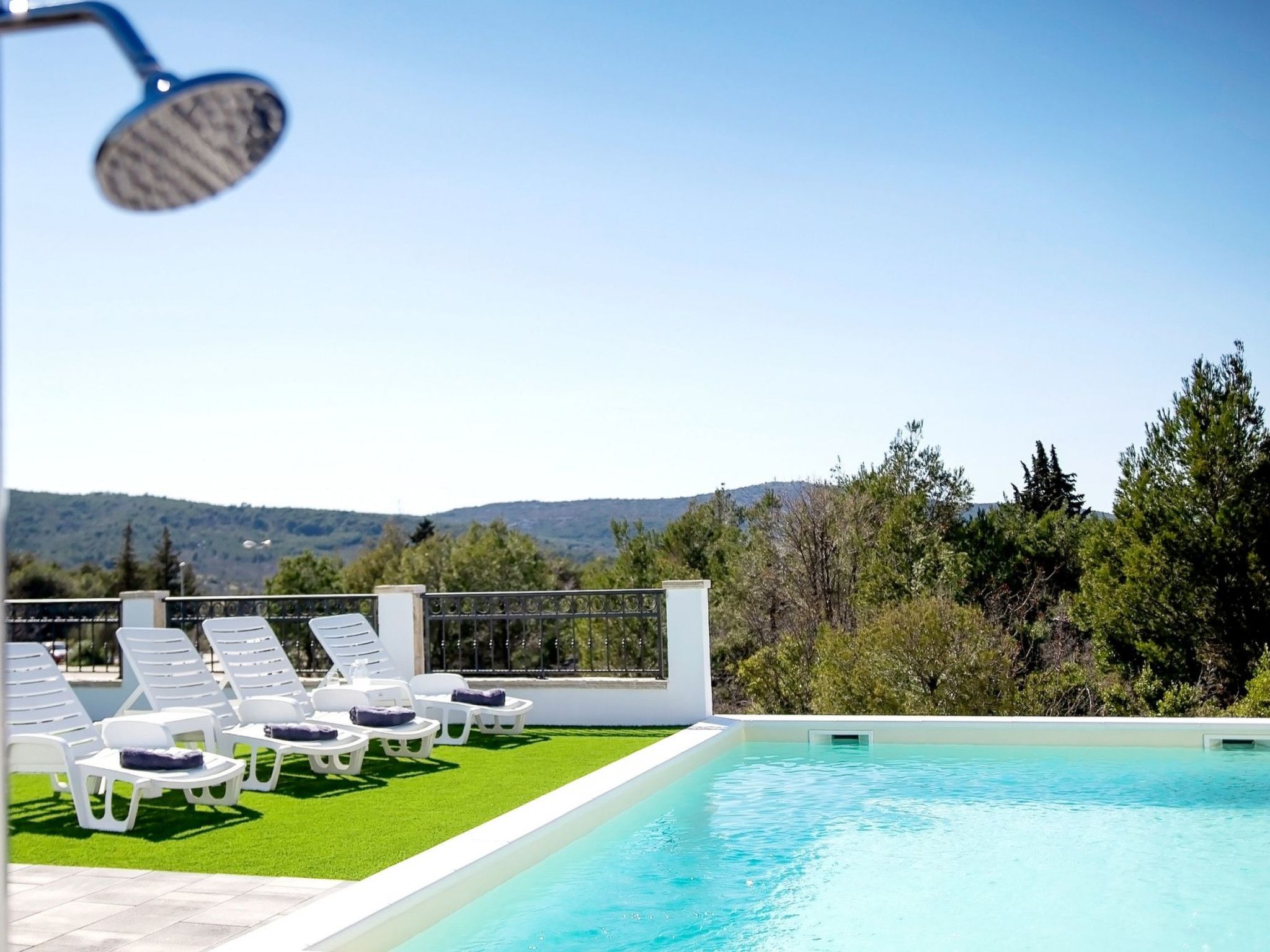 Villa Whitestone bei Šibenik-Binnen