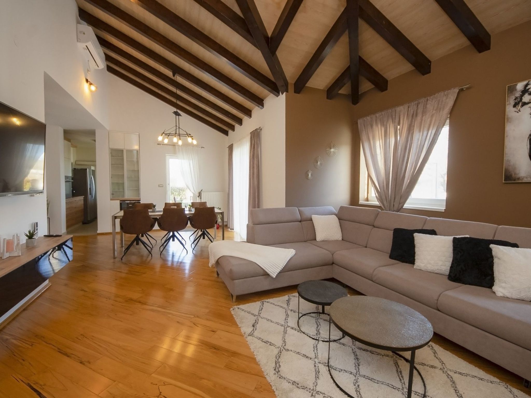 Villa Whitestone bei Šibenik-Binnen