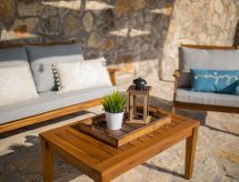 Villa FarAway: Vrijstaande oase met privé-verwarmd zwembad nabij Šibenik - thumbnail 6
