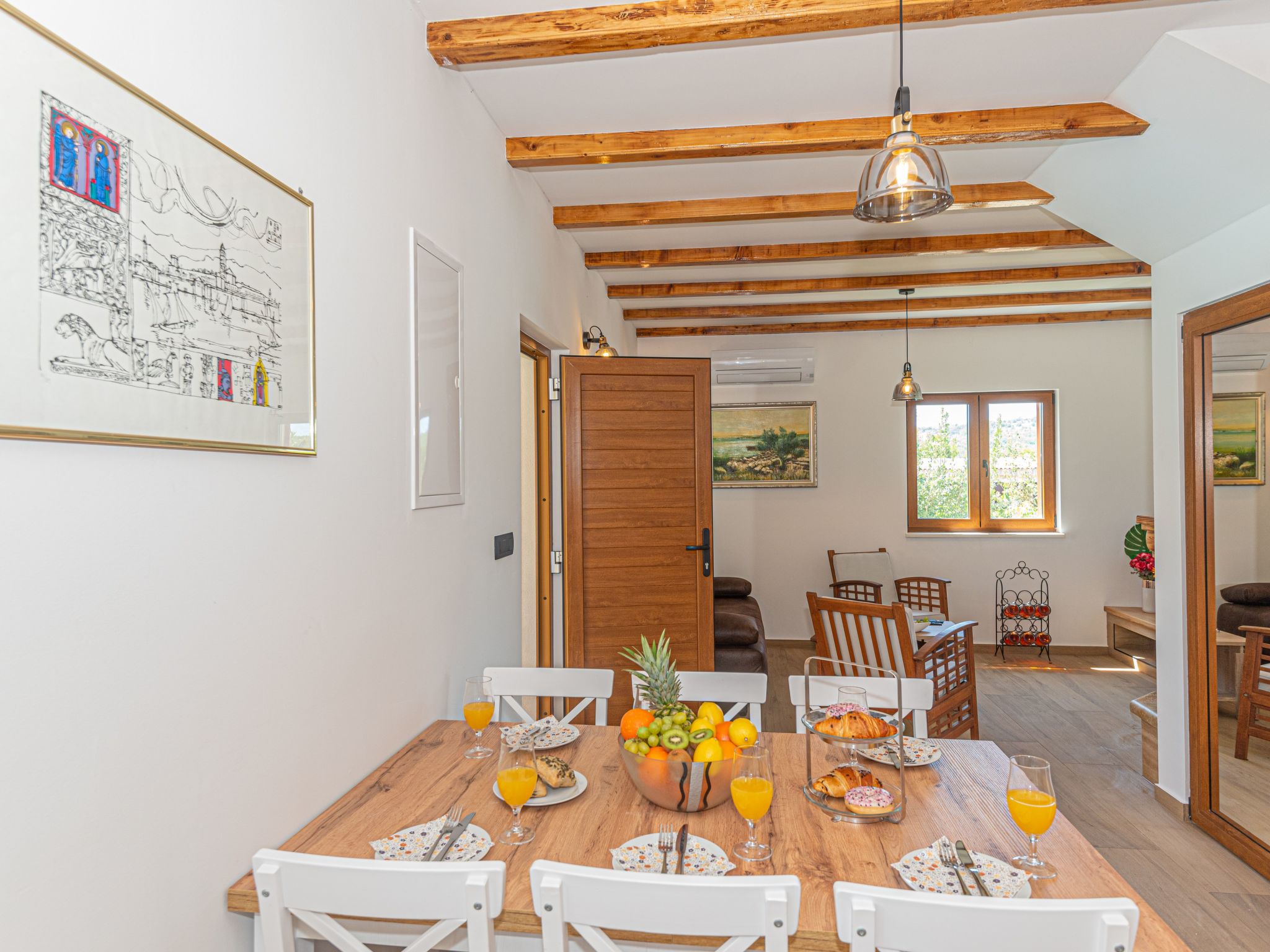 Unknown Accommodation-Binnen