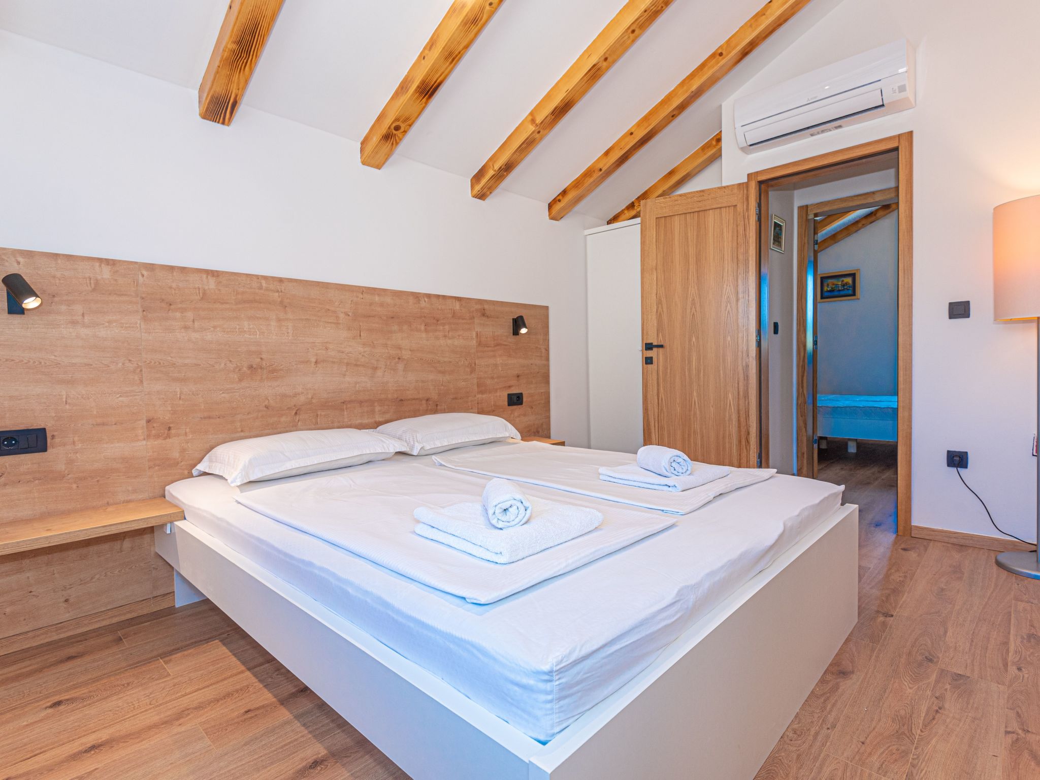 Unknown Accommodation-Binnen