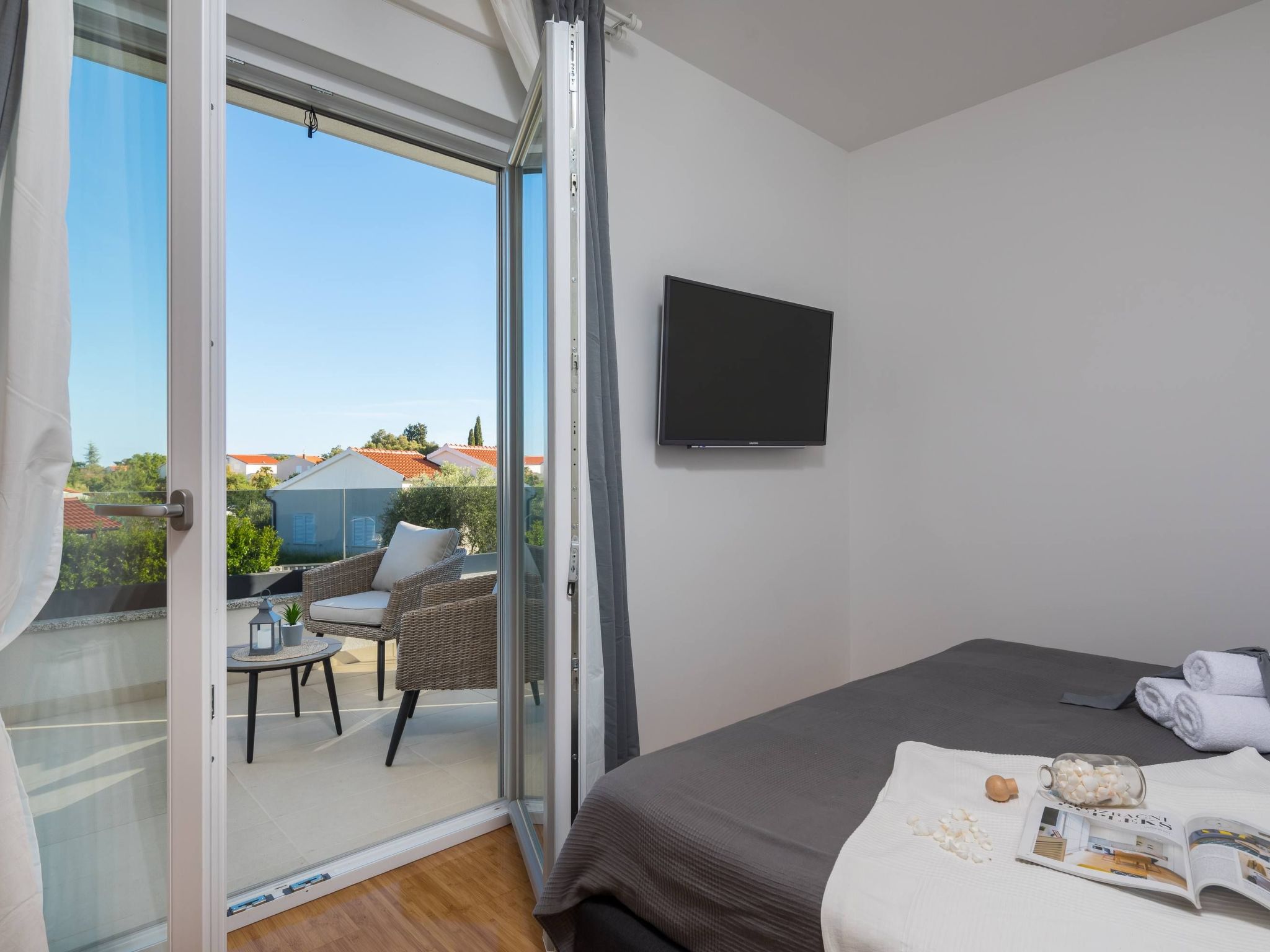 Mit Privatpool für 7 Personen ca. 119 m&sup2; in Jadrija, Dalmatien (Gespanscha-Image-tags.info