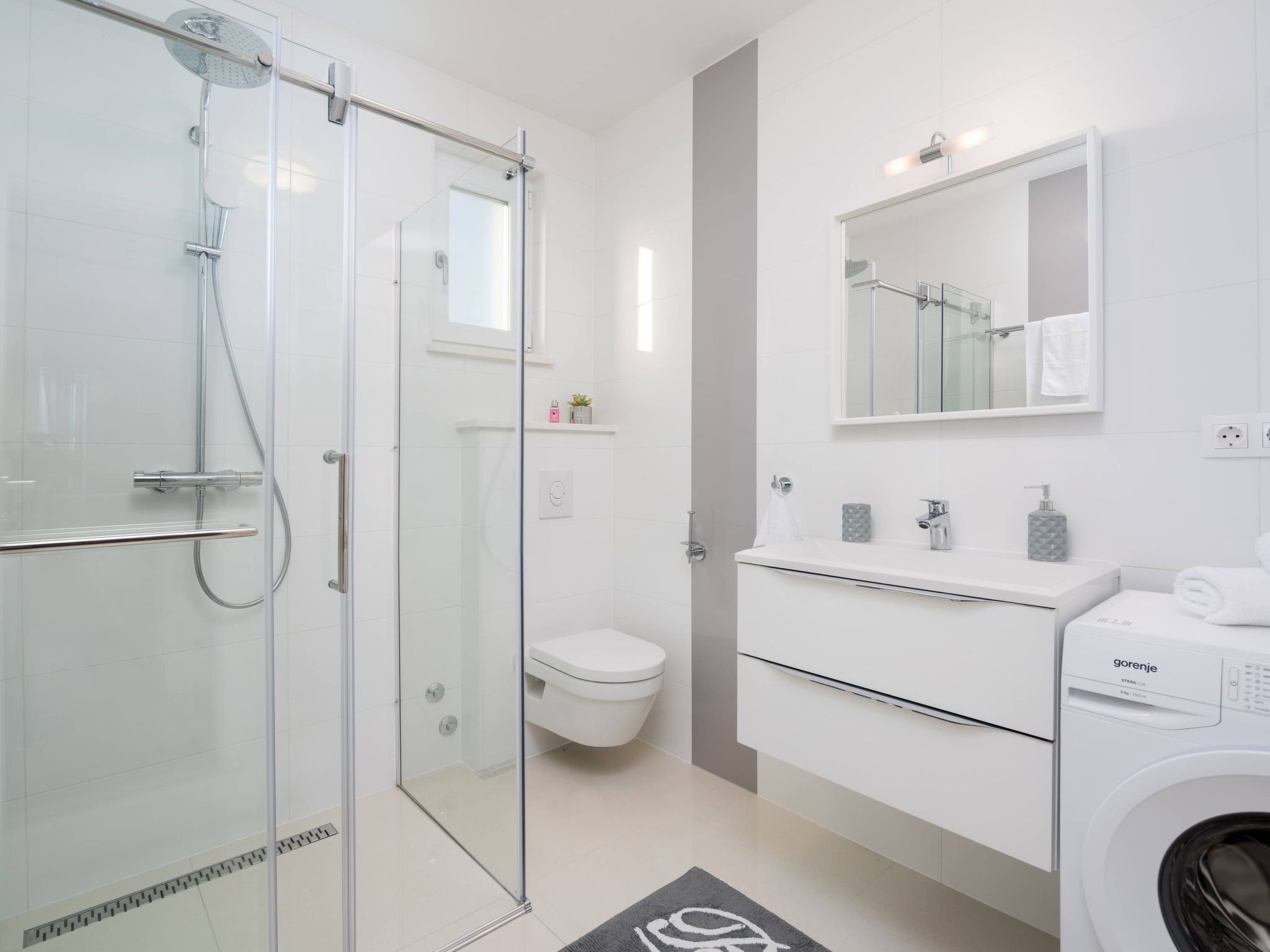 Mit Privatpool für 7 Personen ca. 119 m&sup2; in Jadrija, Dalmatien (Gespanscha-Image-tags.info