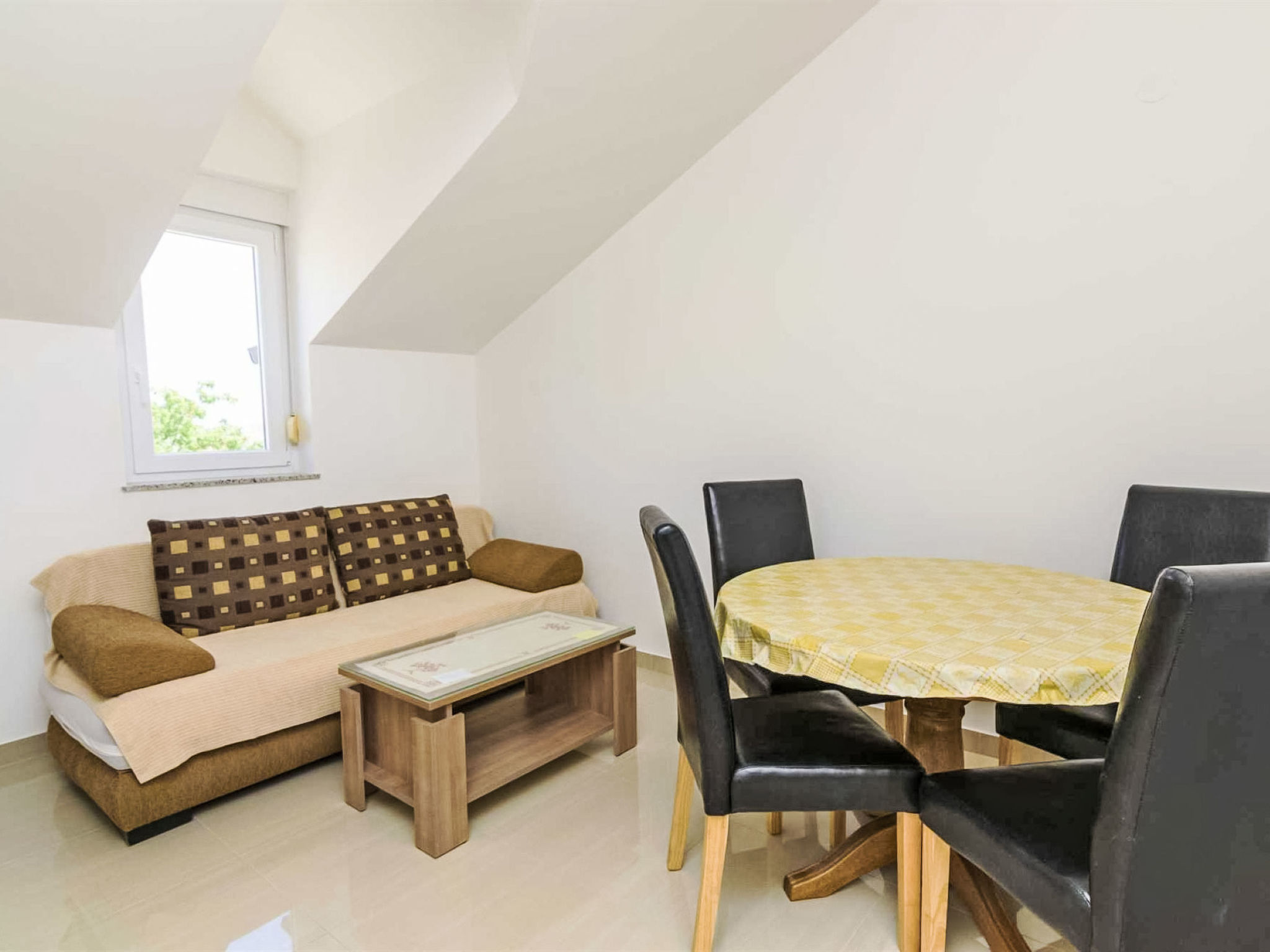 Apartman Amix 1