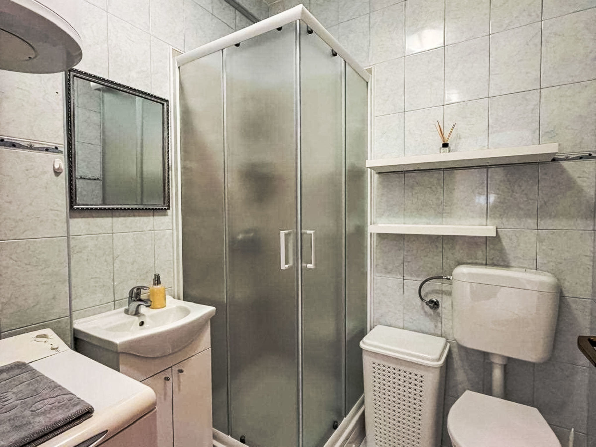 Apartman Admira - Binnen