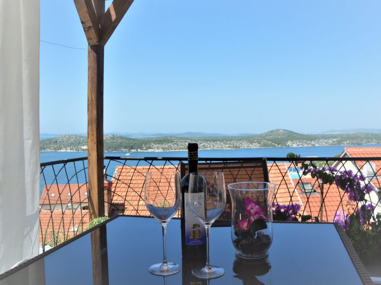 Vakantiehuis Elin in Šibenik: op 700 m van het centrum en de zee in Šibenik