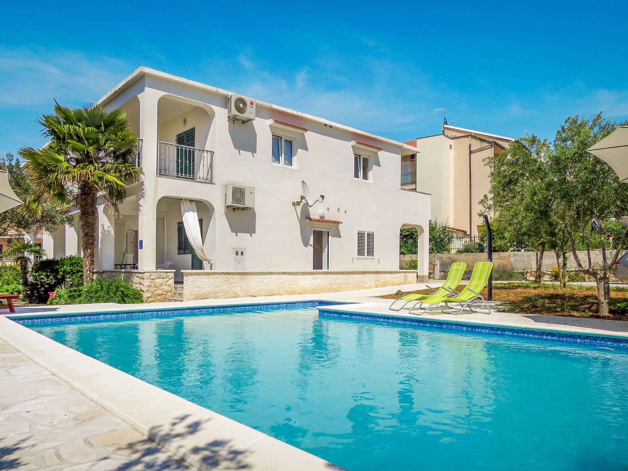 Vakantiehuis met zwembad in Sibenik (Kroatië) voor 4 personen