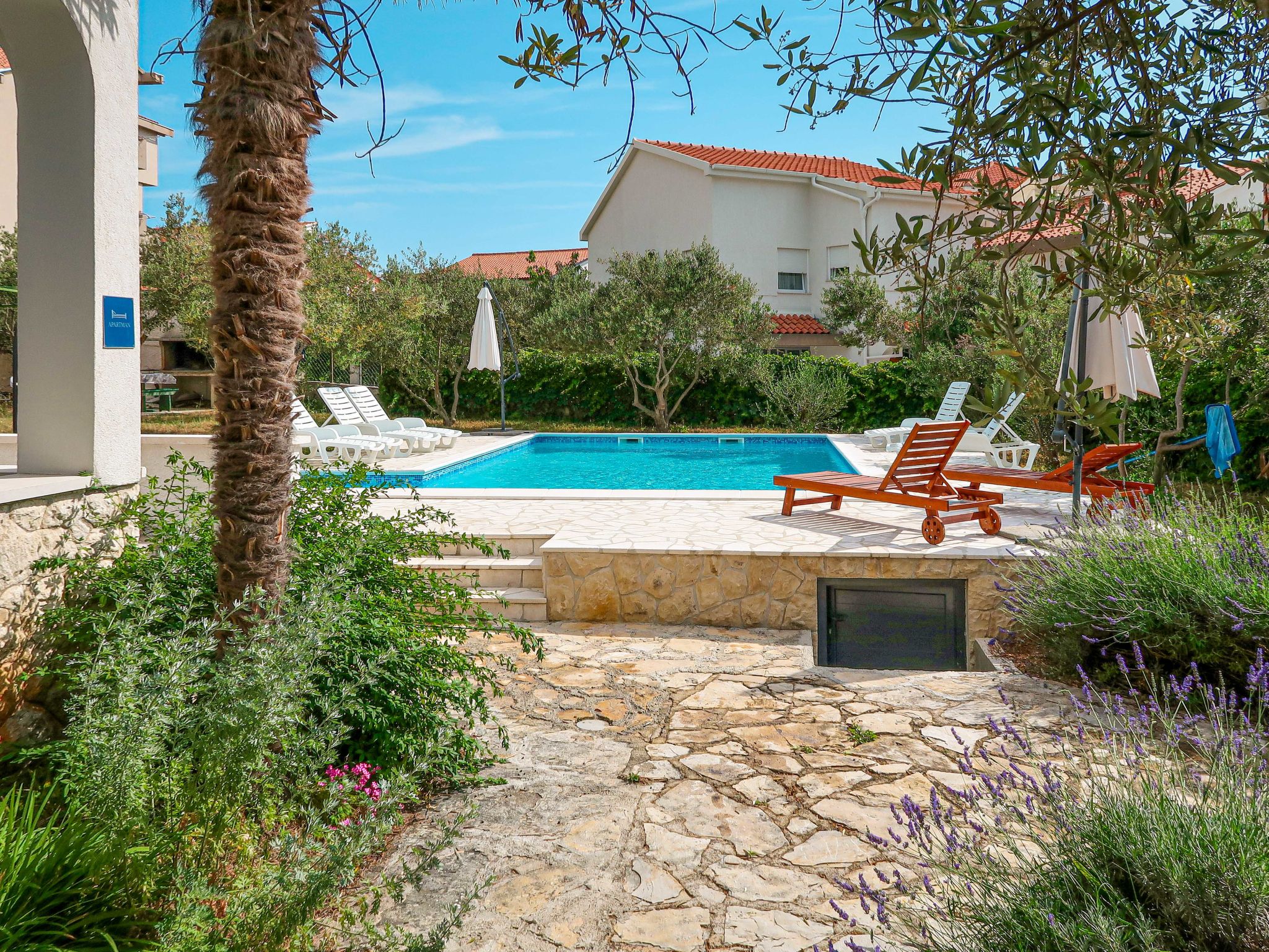 Appartement Katarina 1: 80m van zee in Brodarica, Šibenik - foto 2