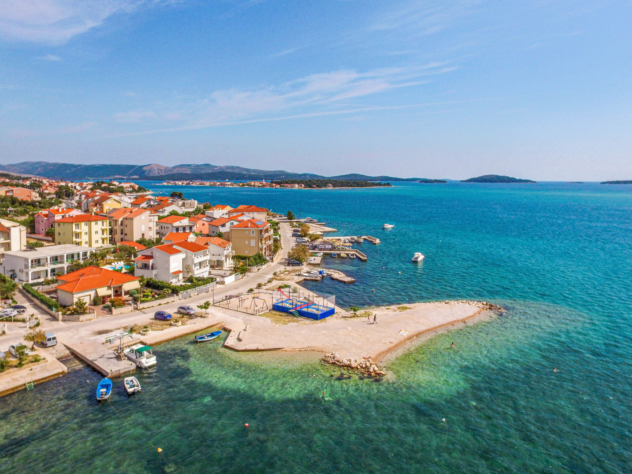 Appartement Katarina 2: 80m van strand in Brodarica, nabij Šibenik - foto 16