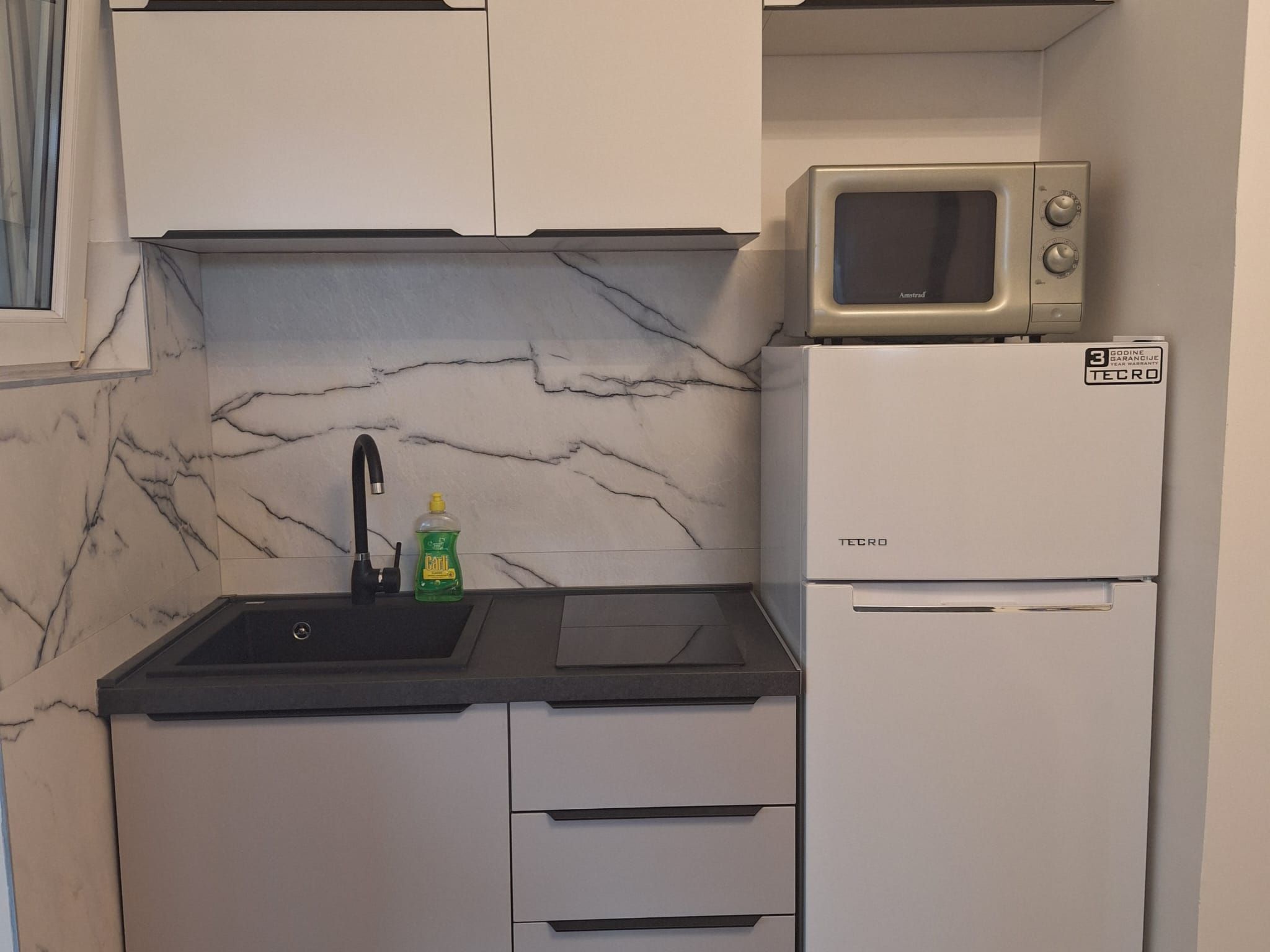 Studio für zwei Personen im Erdgeschoss-Drinnen