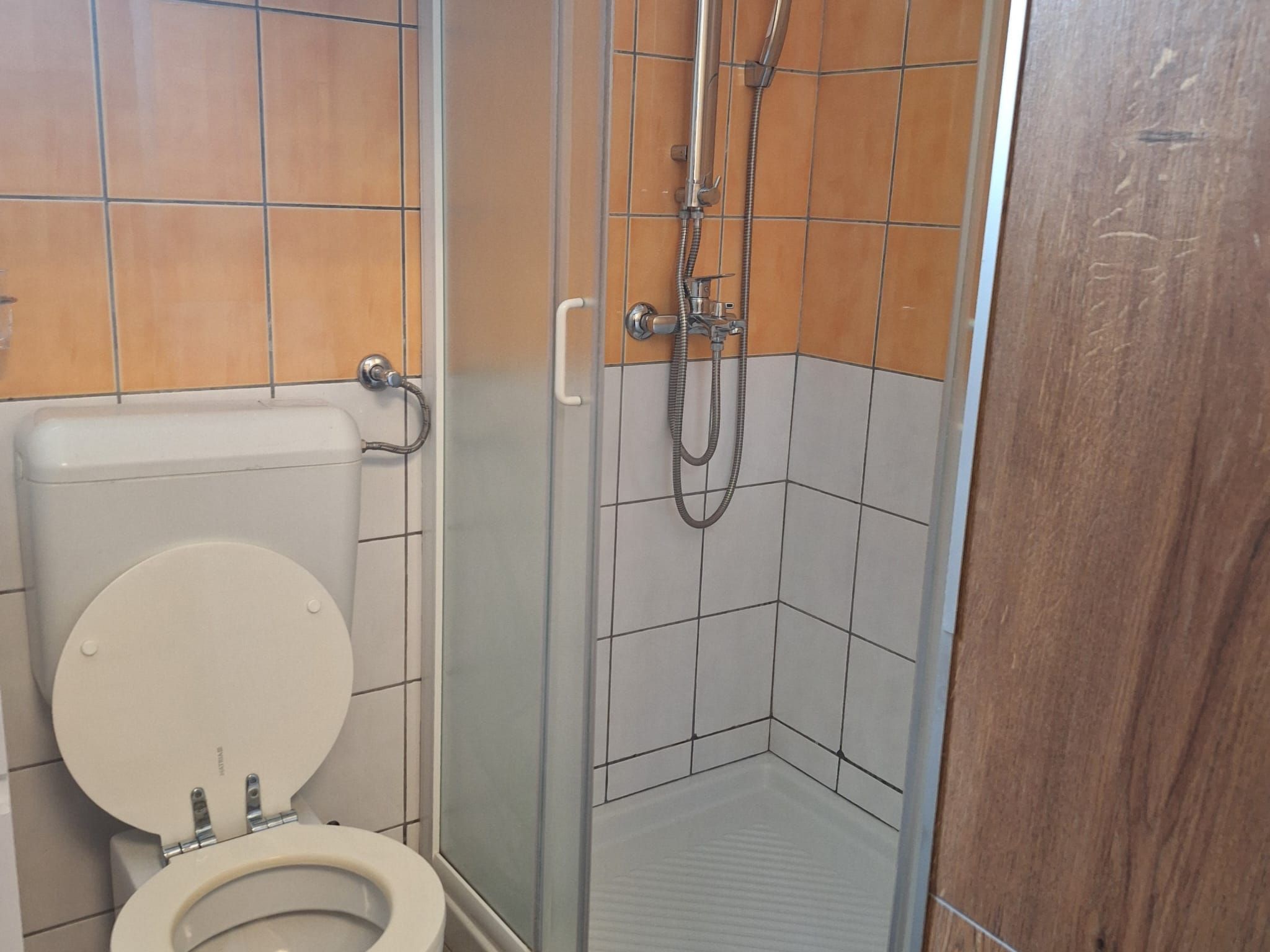 Studio für zwei Personen im Erdgeschoss-Image-tags.info