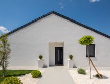 Villa Le in Oklaj: Moderne privévilla met verwarmd zwembad nabij Šibenik - thumbnail 3