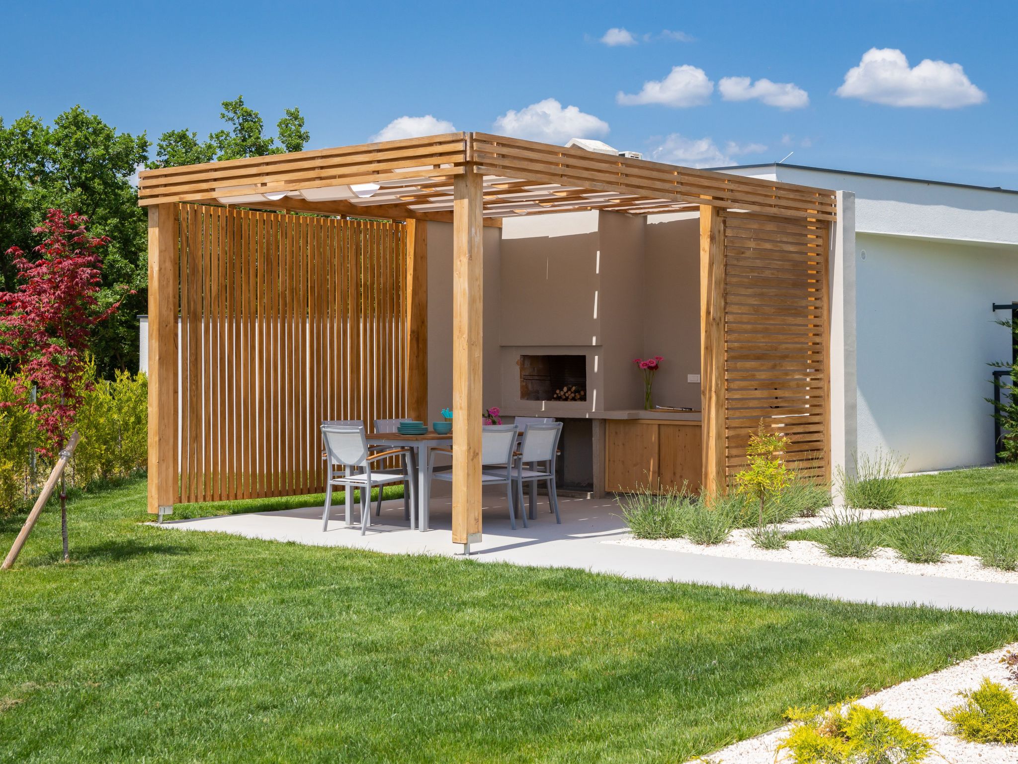 Villa Le in Oklaj-Image-tags.info