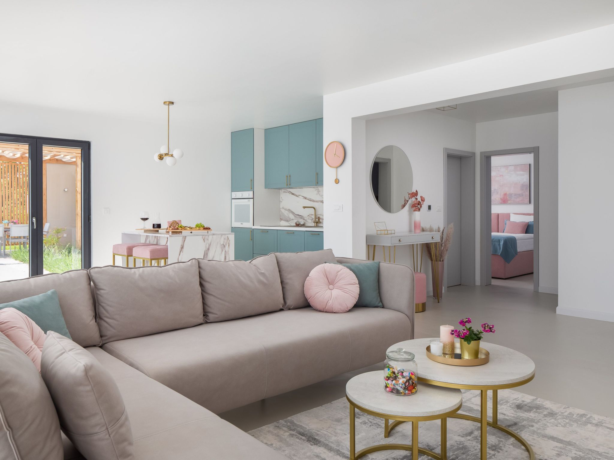 Villa Le in Oklaj-Image-tags.info