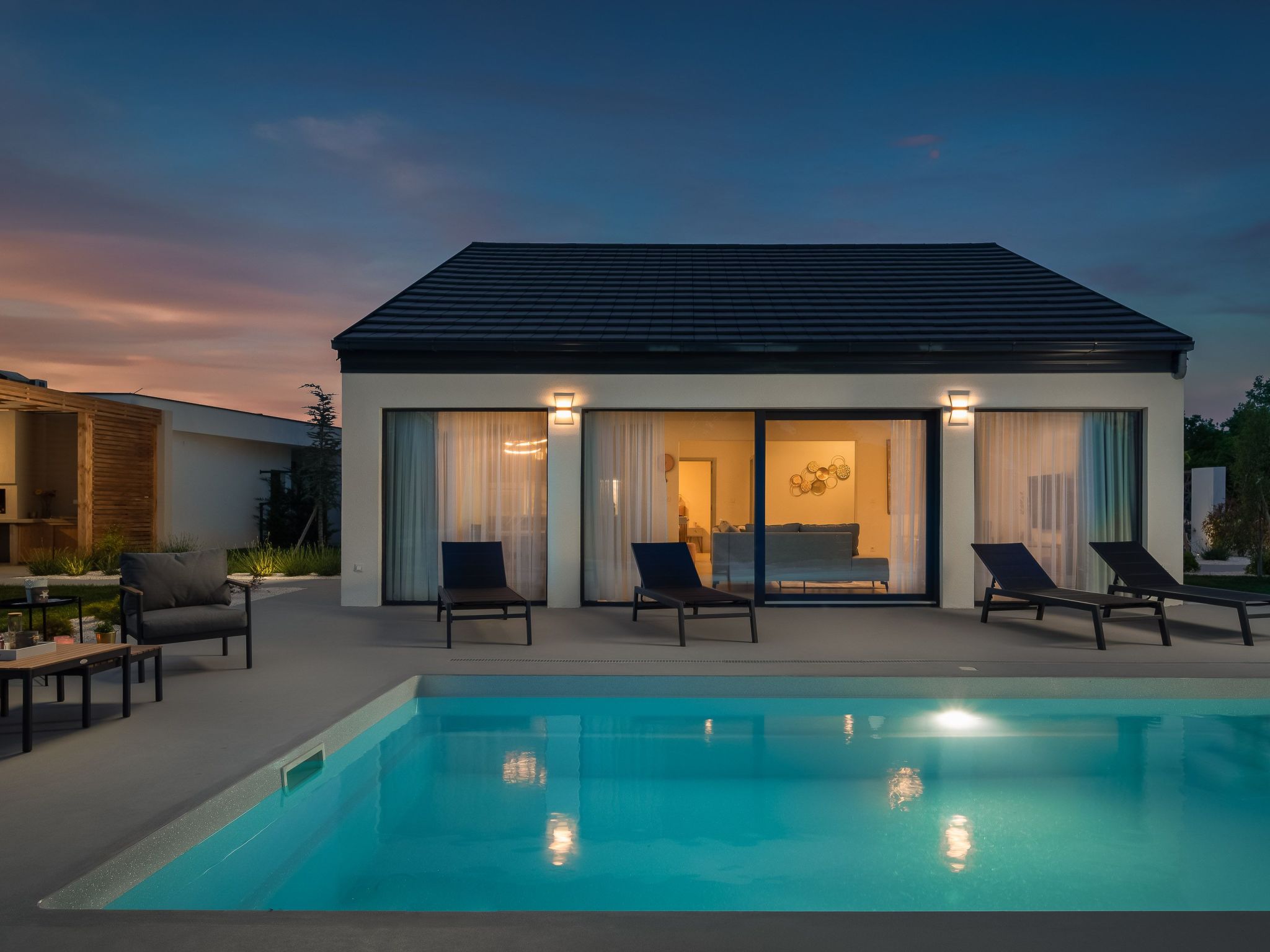 Villa Le in Oklaj-Image-tags.info