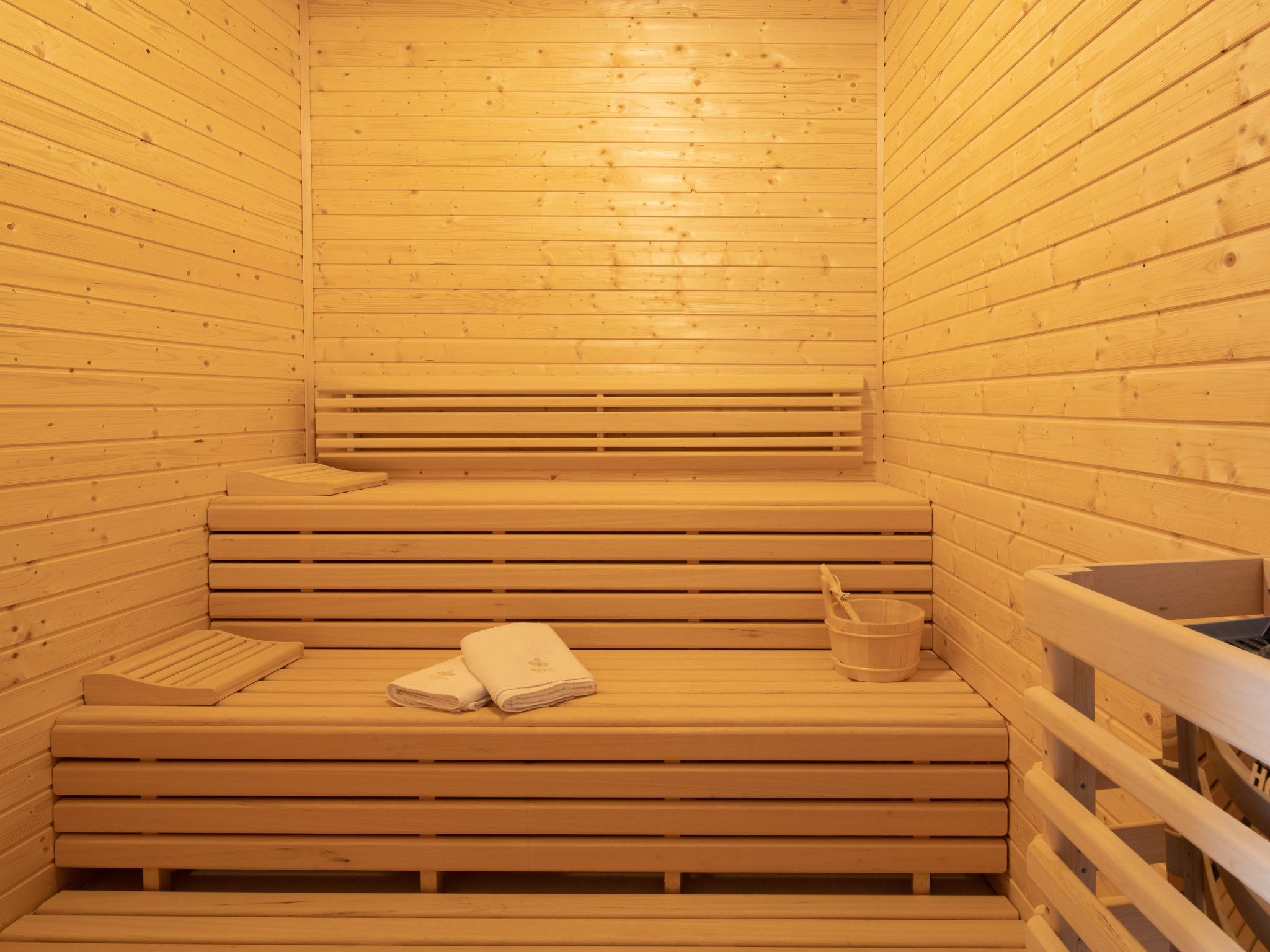 Villa Le in Oklaj-Image-tags.info