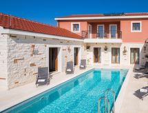 Villa Mittelmeer Paradies