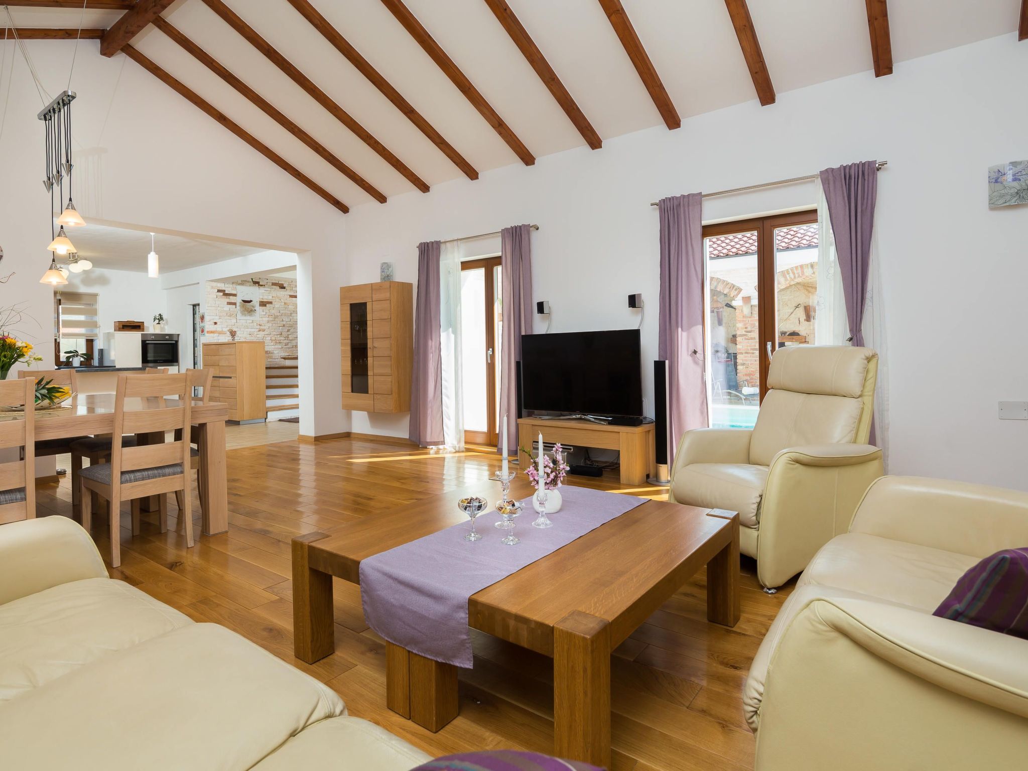 Villa Mittelmeer Paradies-Drinnen