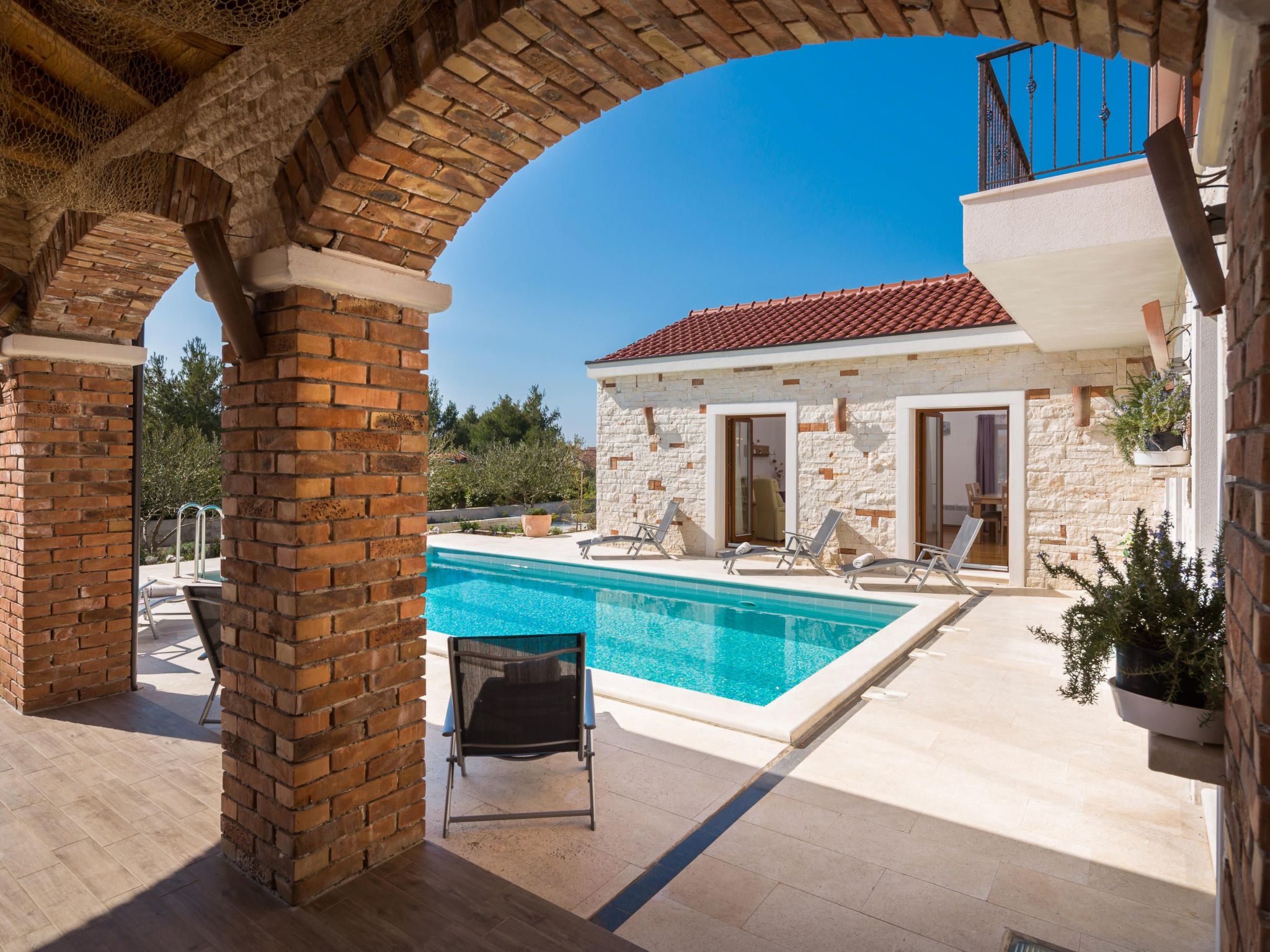 Villa Mittelmeer Paradies-Drinnen