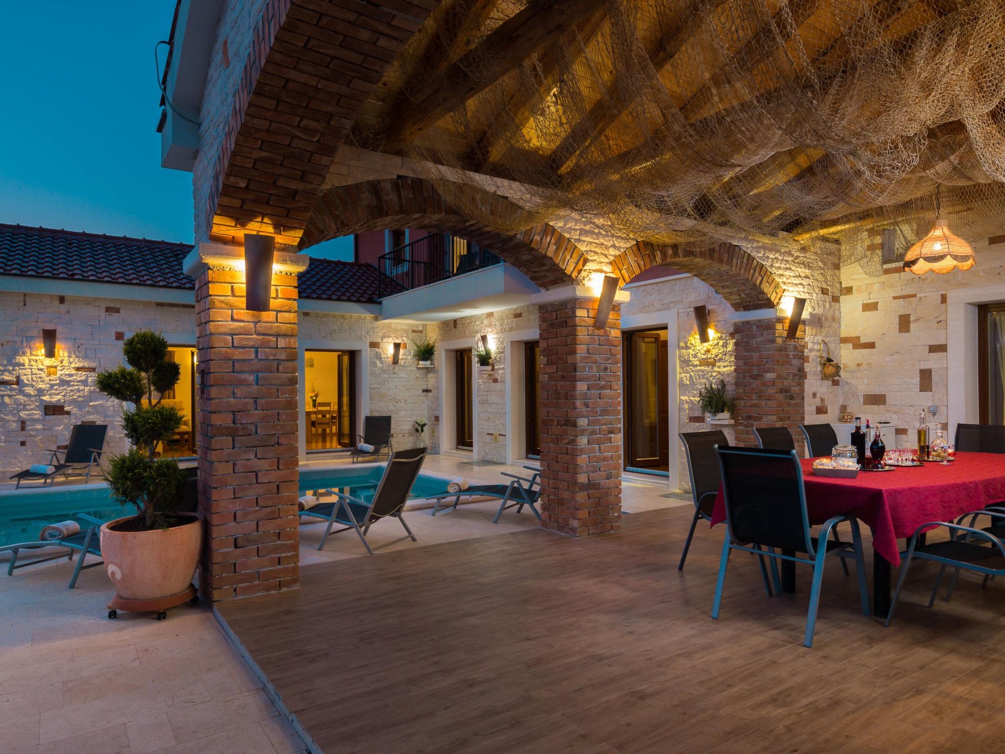 Villa Mittelmeer Paradies-Drinnen