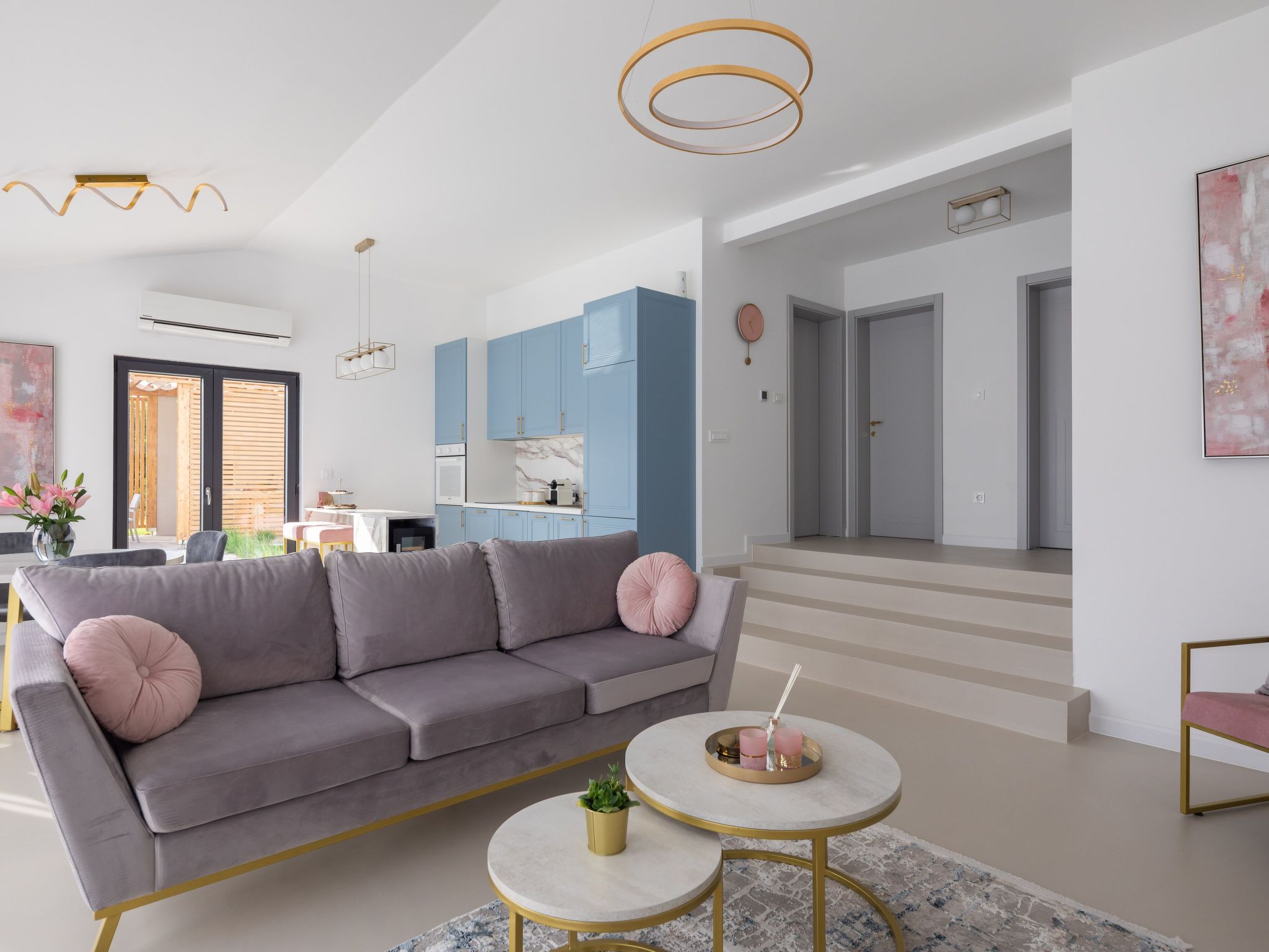 Villa Lu in Oklaj-Image-tags.info