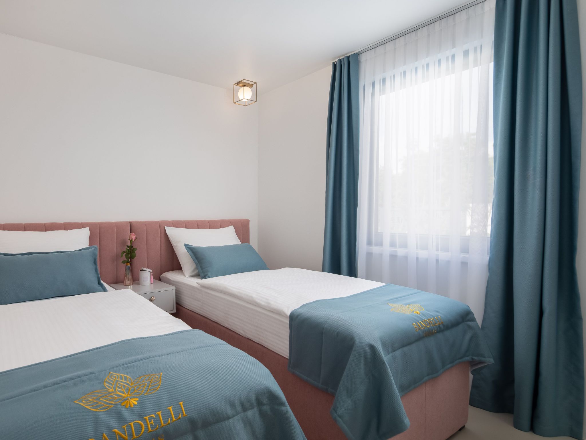 Villa Lu in Oklaj-Image-tags.info