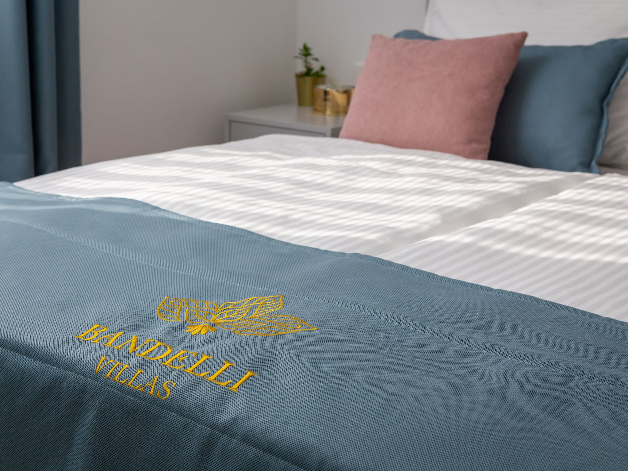 Villa Lu in Oklaj-Image-tags.info