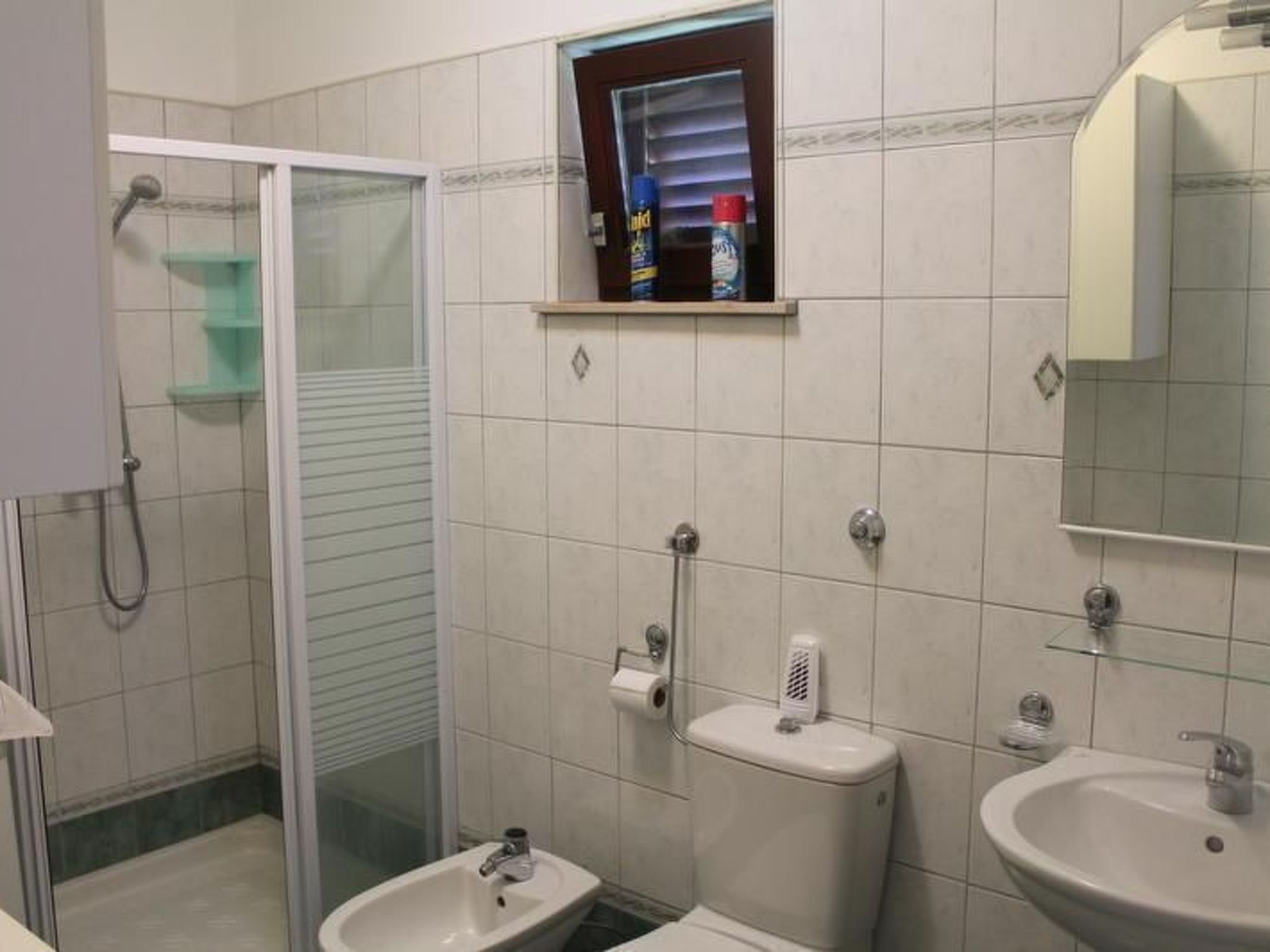Appartement Jadrija met twee balkons vlakbij zee in Šibenik - foto 17