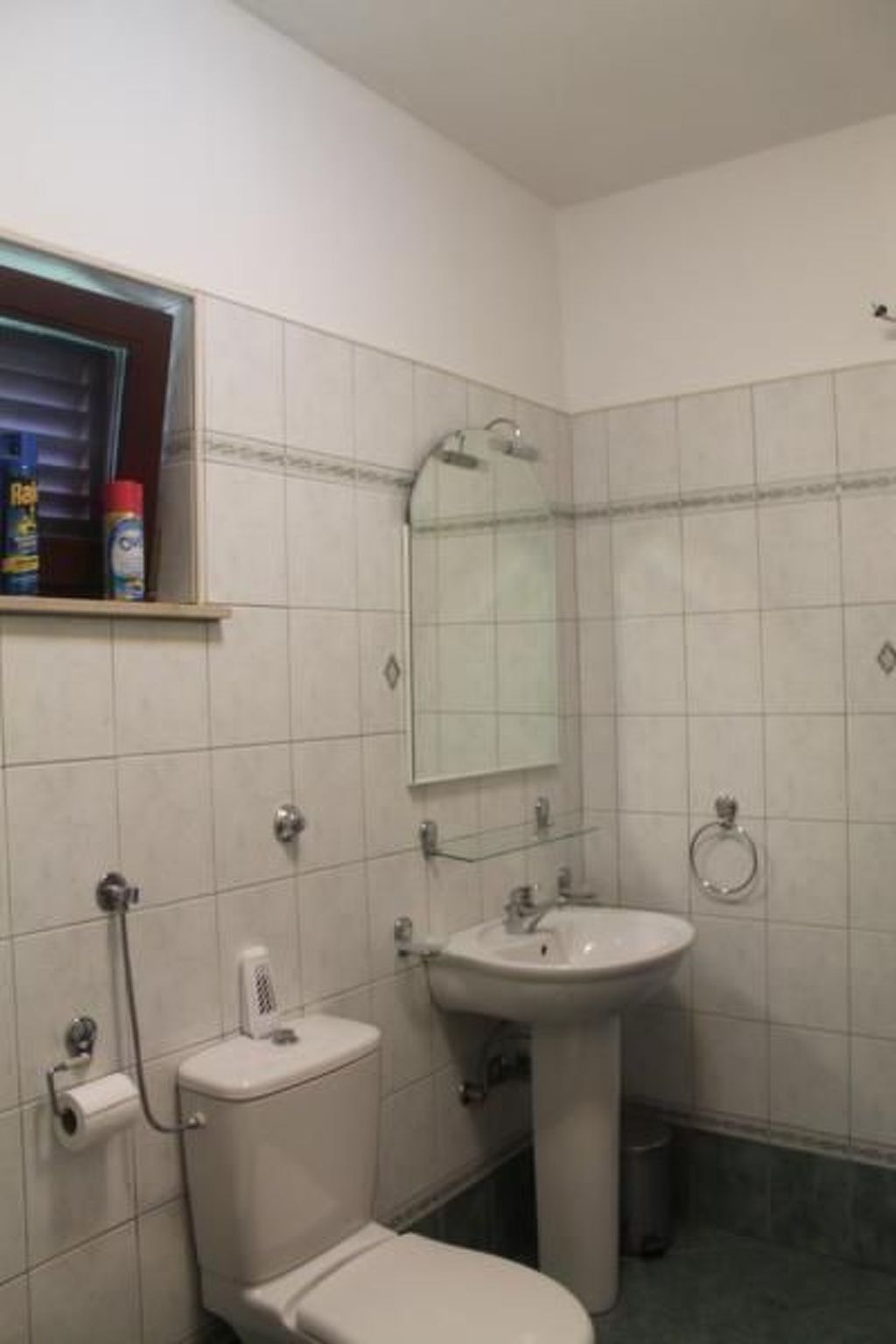 Wohnung Jadrija mit zwei Balkonen in Strandnähe-Binnen