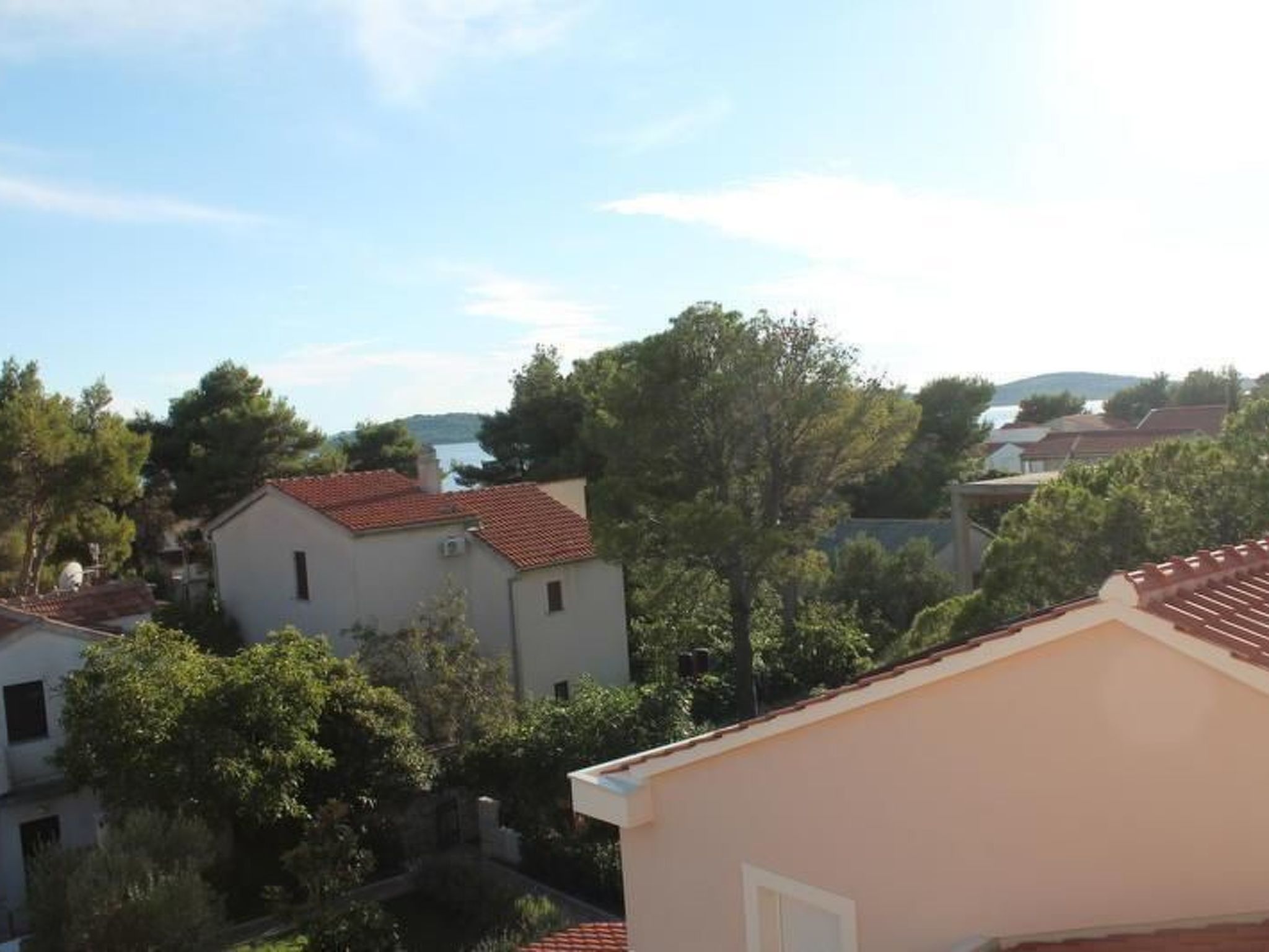 Wohnung Jadrija mit zwei Balkonen in Strandnähe-Binnen